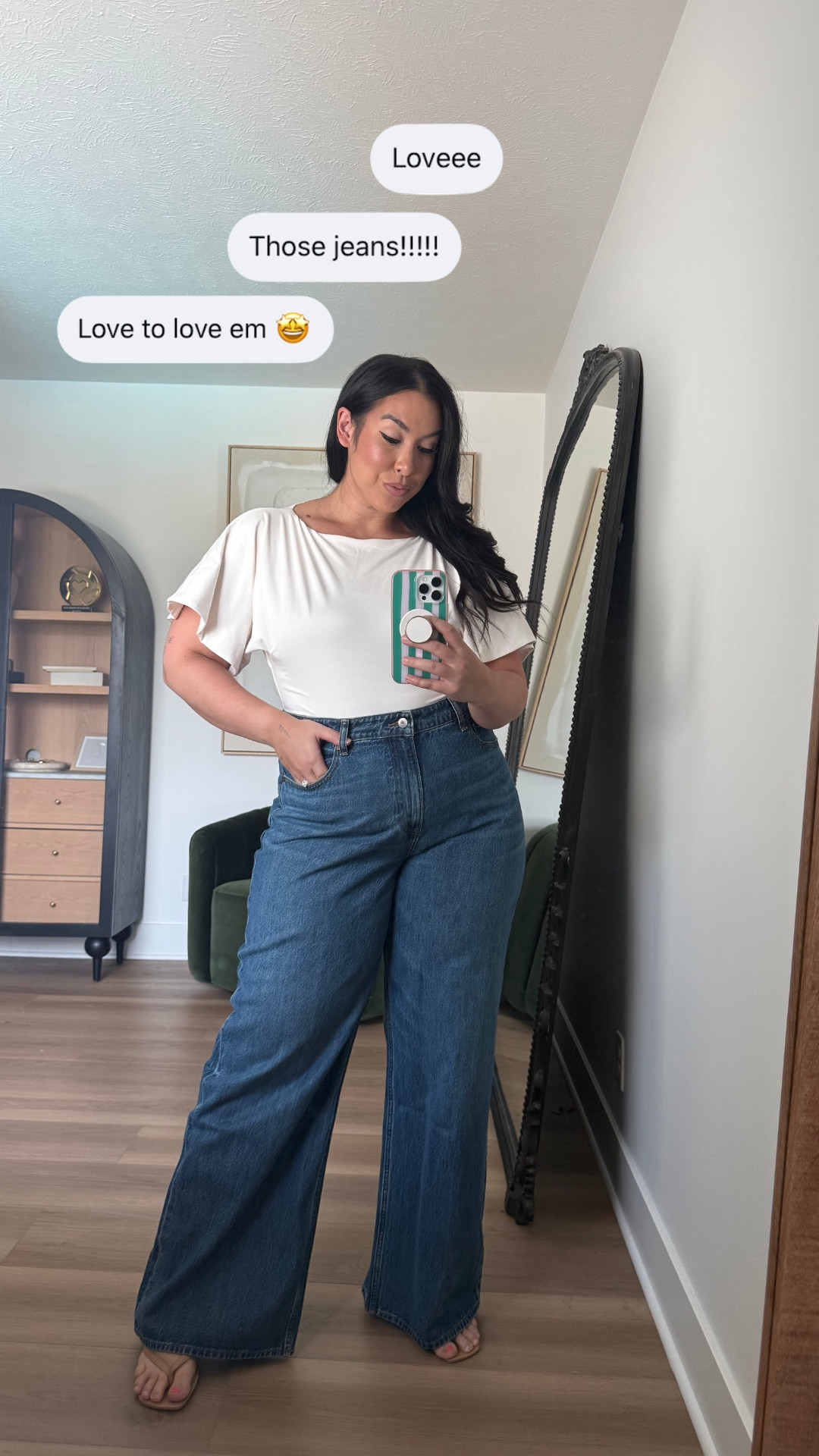 These jeans are SO good! Make the legs look so long! Wearing size 33L 

Abercrombie jeans, curve jeans, mid size jeans, mid size fall outfits, jeans outfit ideas, fall jeans outfits

#LTKootd #LTKMidsize