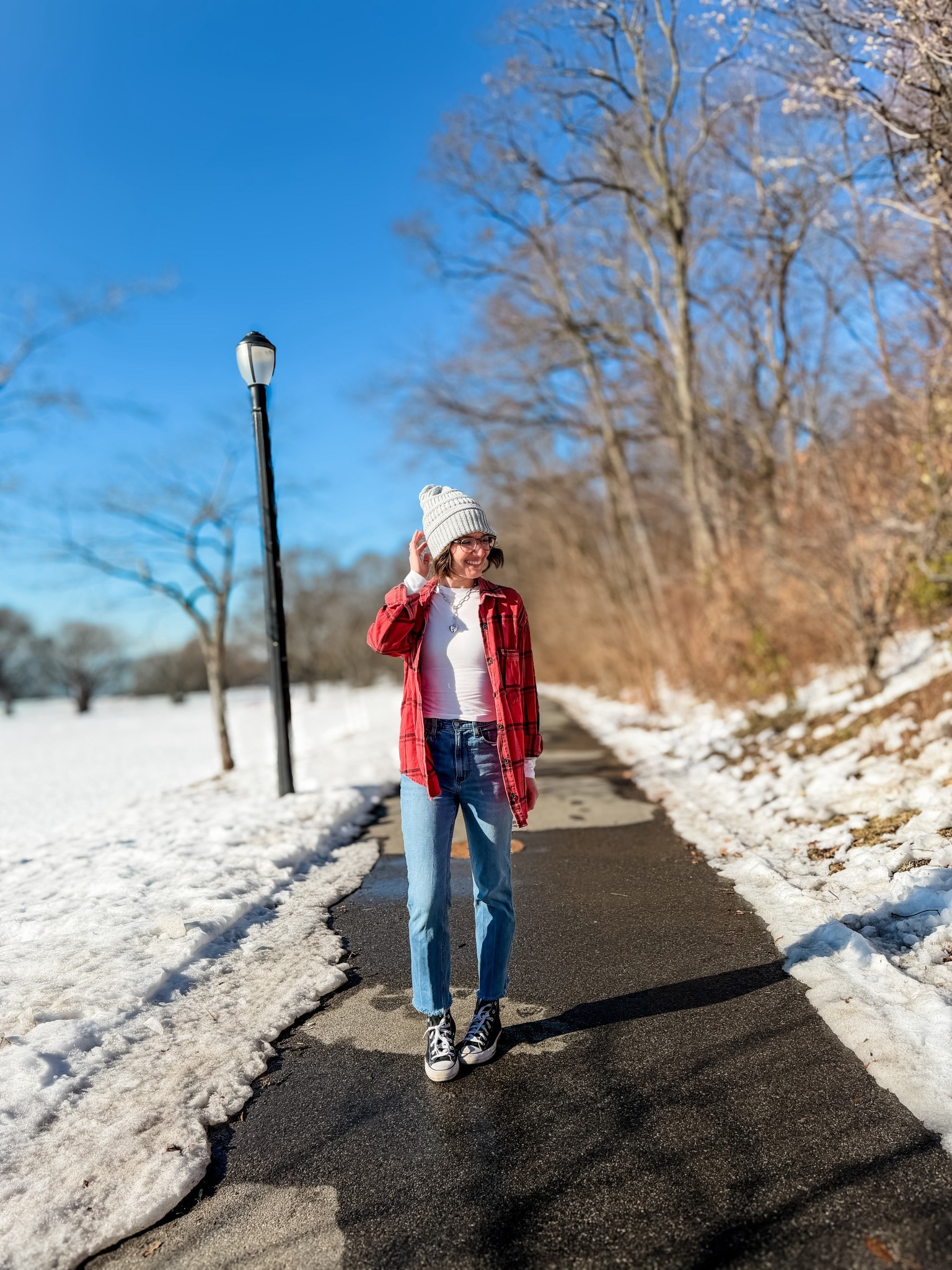 Flannel: TTS
Cropped long sleeve: TTS
Jeans: I sized up 1
Sneakers: i sized up 1/2 size

#LTKootd #LTKValentine #LTKSeasonal
