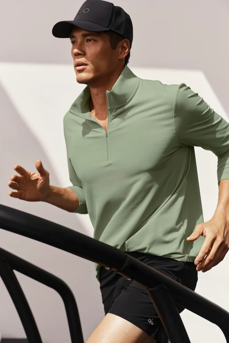 Conquer 1/4 Zip Reform Long Sleeve | Alo Yoga