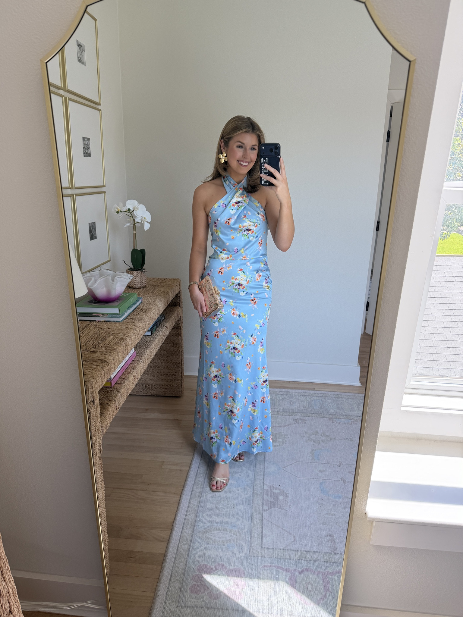 Blue formal dress perfect for a summer wedding! Wearing a 4