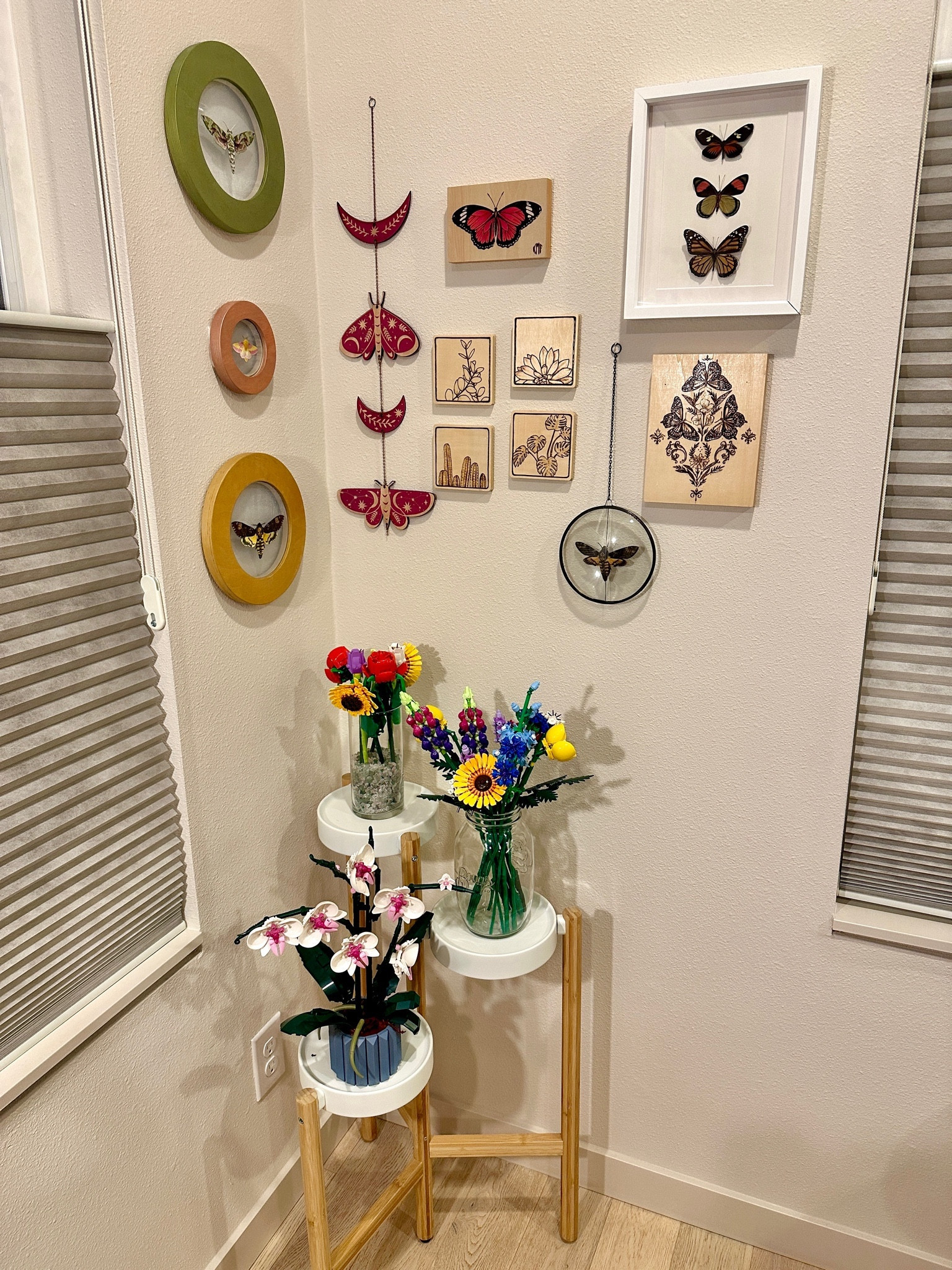 we just moved to seattle and finally put our decor up so it feels more like home. we threw away our real plants and decided to put our lego forever flowers here with all our little buggies & faux plant pieces everywhere. it’s our lil nature corner 🌿🍃🌱🌸💐🌹🌷🌺 

#LTKSeasonal #LTKstyletip #LTKU