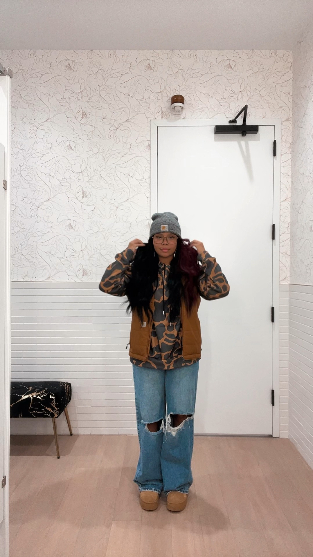 I’m 5’2 and 140 pounds. I wear a medium in everything and the hoodie is a large

#LTKBeauty #LTKStyleTip