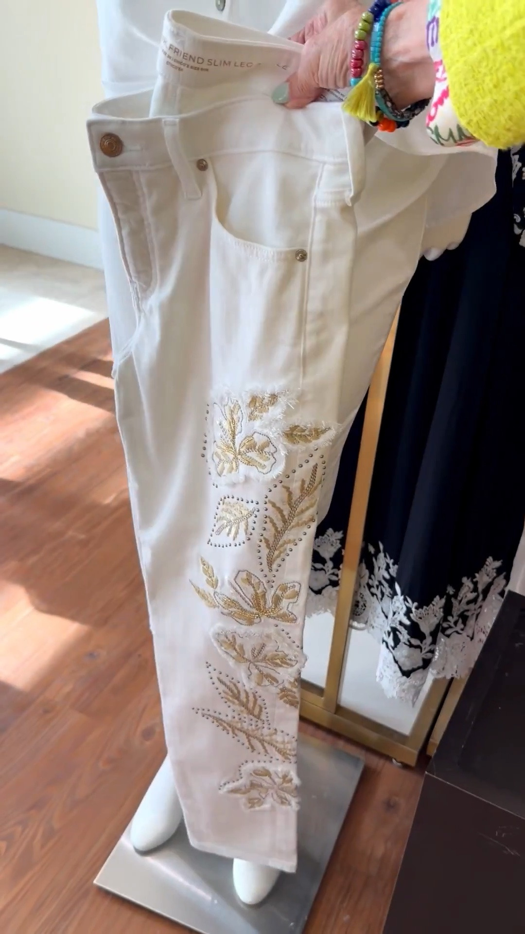Girlfriend slim raffia palm crop jeans. 
White and gold lurex stripe tee 
Neutral knit cardigan 
All on sale 
I am a size 0 in Chico’s unique sizing
5’7” 132 lbs

#LTKOver40 #LTKgrwm #LTKSaleAlert