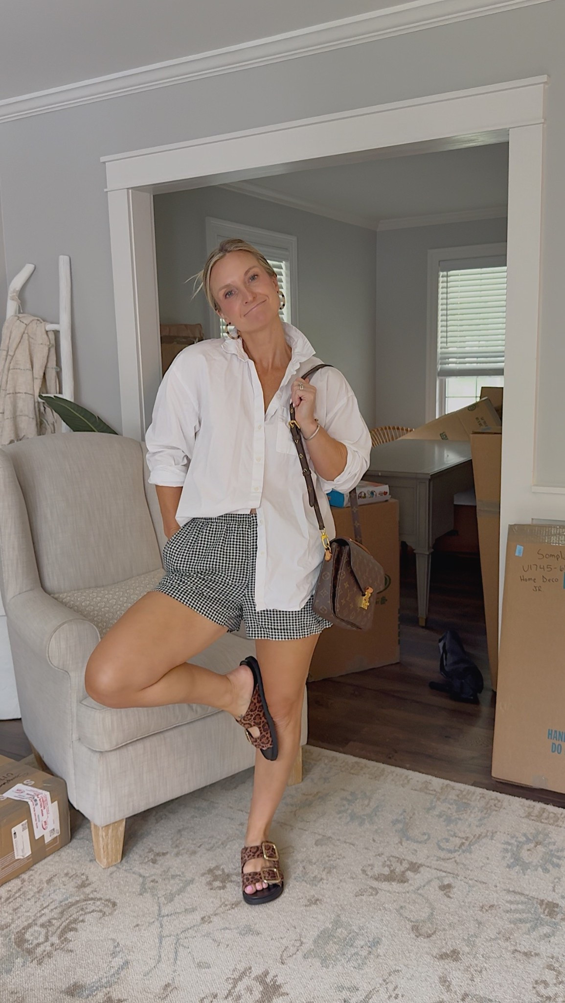 Today’s mom outfit for a morning at Dave & Busters.

Shorts & top: small


#LTKOver40 #LTKFamily #LTKFindsUnder50