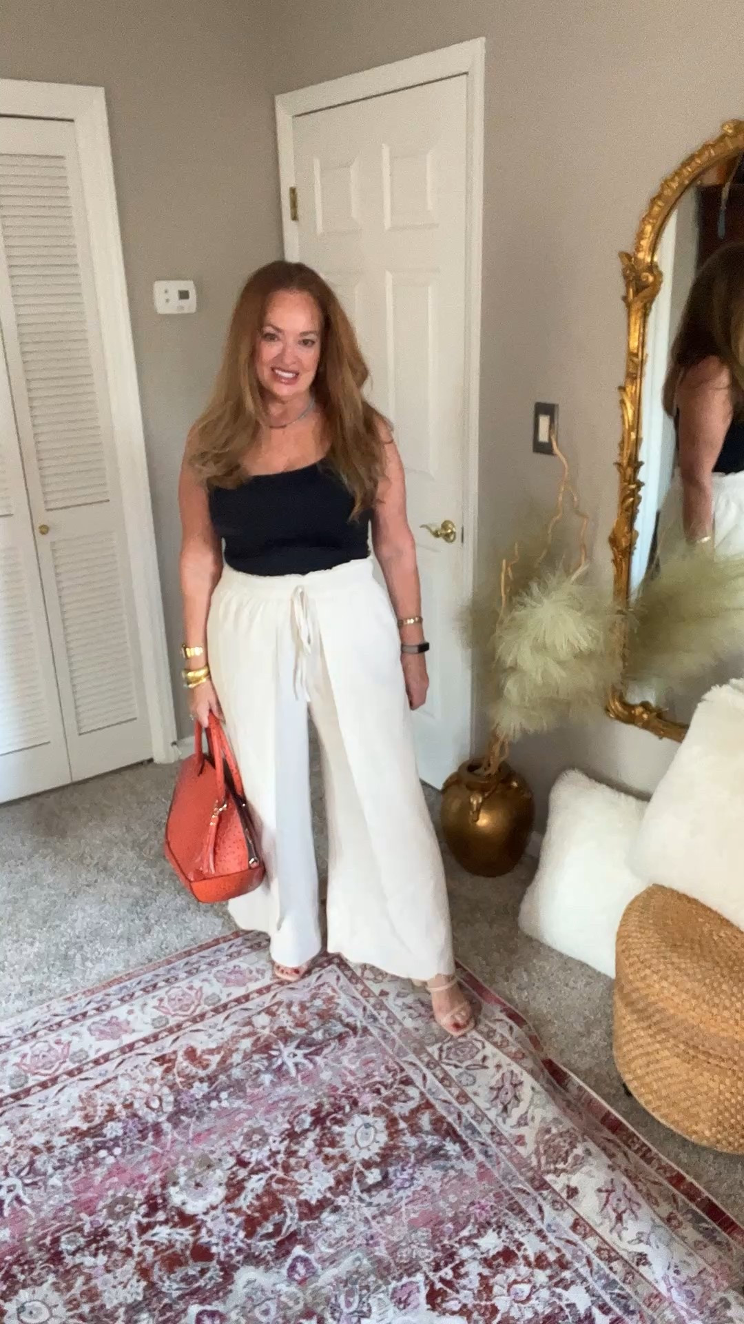 Linen palazzo pants with a flattering high waist and tulip hem. Perfect for travel and resort destinations. 

#LTKWedding #LTKFindsUnder50 #LTKTravel
