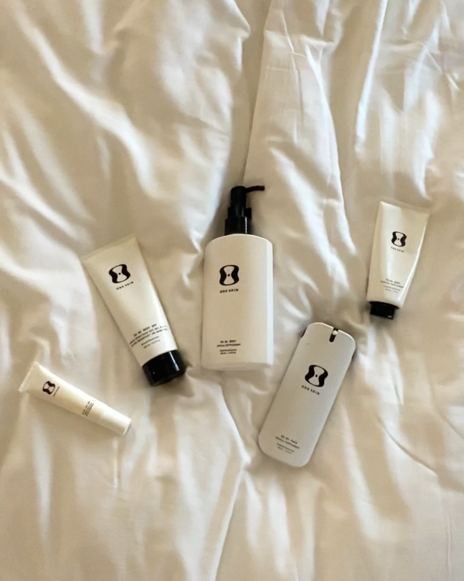 my must-have beauty travel picks i brought to south beach this week & never leave home without 🤍🖤 

even the beauty broker recommends this brand (it’s not just me) 

i’ve seen such an amazing difference in my skin since first trying these products & i’m also beyond obsessed w the lip moisturizer also (just forgot to add to my photo line up here) that i use religiously day & night! 

i just recently tried their face lotion & it feels so incredible also

#LTKgrwm #LTKselfcare #LTKBeauty
