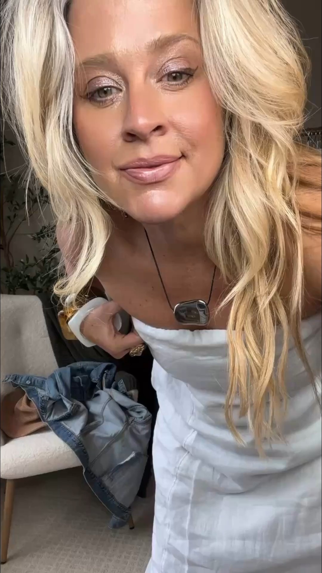  ✨Tap the bell and ❤️ for over 40 fashion, midlife style, midsize fashion and luxury looks for less. 

My go to spring transition dress! 

⬇️Sizing information:

Wearing medium, suggest sizing up if in between sizes.

👑"Helping you look good, feel good!" - Lindsey Denver

Over 40 mom, over 50, midlife, midsize fashion, size 10, size 12, size 8, ootd, perimenopause, gen X, body confidence, over 45, outfit inspiration, mom outfit 



#LTKMidsize #LTKOver40 #LTKWedding