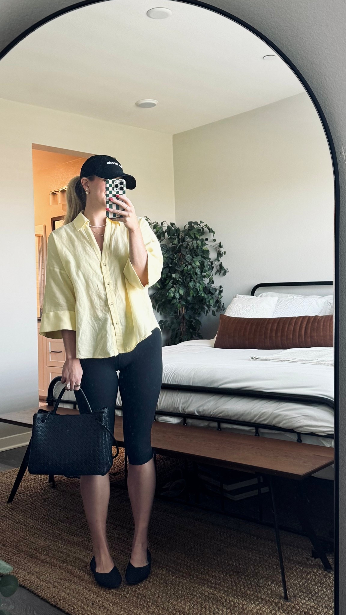 happy friday, cuties! heading out to some work meetings in my favorite butter yellow button down, paired with my black capris 🫶🏻 •• i didn’t wanna buy “cigarette pants”, only because i don’t know how long this capri tend would last, so i went with comfy Lululemon black capris that i can totally wear to my work outs, even after the trend has passed 👍🏻👍🏻

#LTKStyleTip #LTKItBag #LTKWorkwear