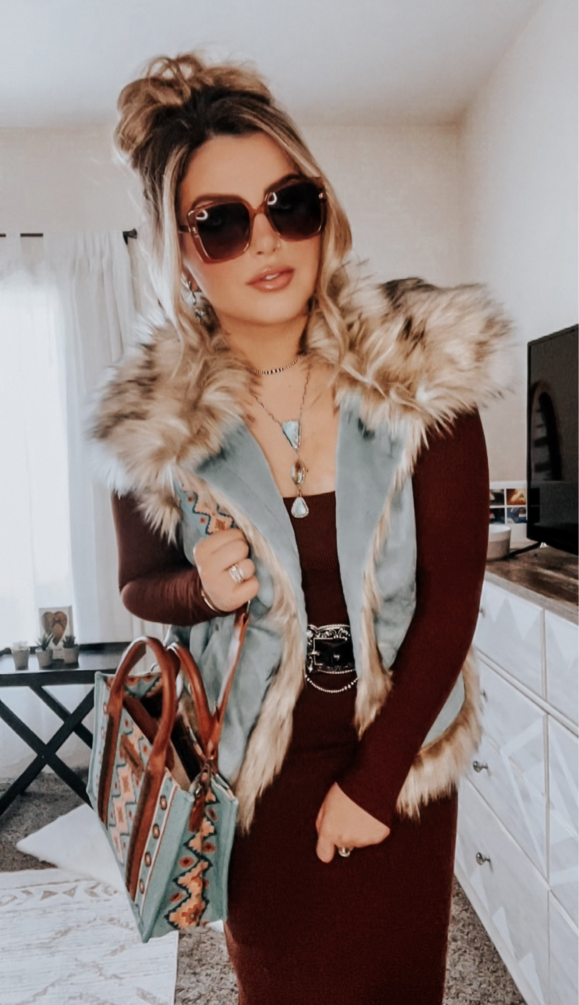 Western Winter Dress Outfit ✨ 

Winter outfits can really be so fun! 


#LTKfindsunder100 #LTKstyletip #LTKmidsize