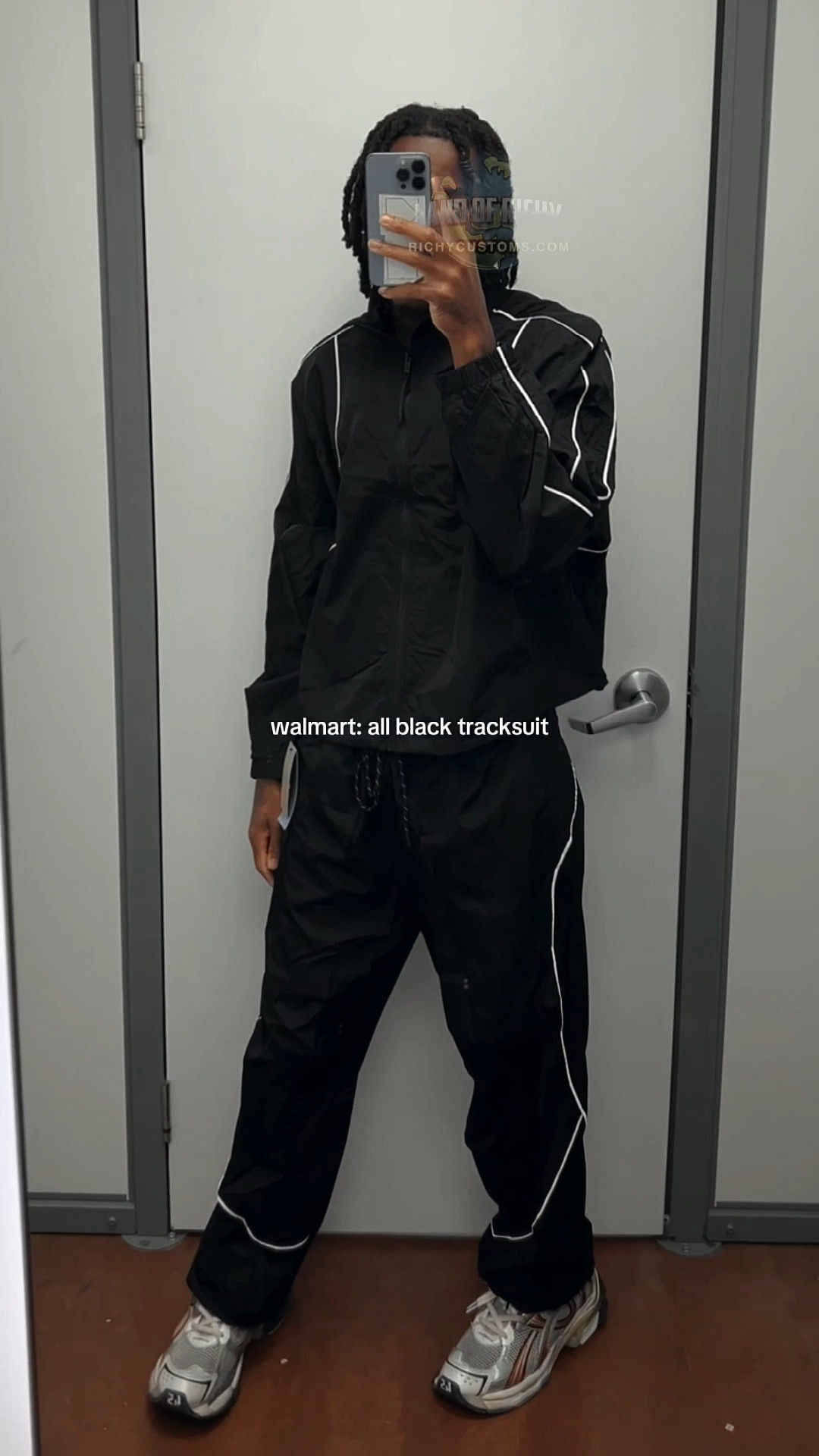 Blacked out #windbreakers  Tracks🖤 frm Walmart


#walmartfashion #avia #clothingfinds #walmarthaul

#LTKootd #LTKActive #LTKdayinmylife