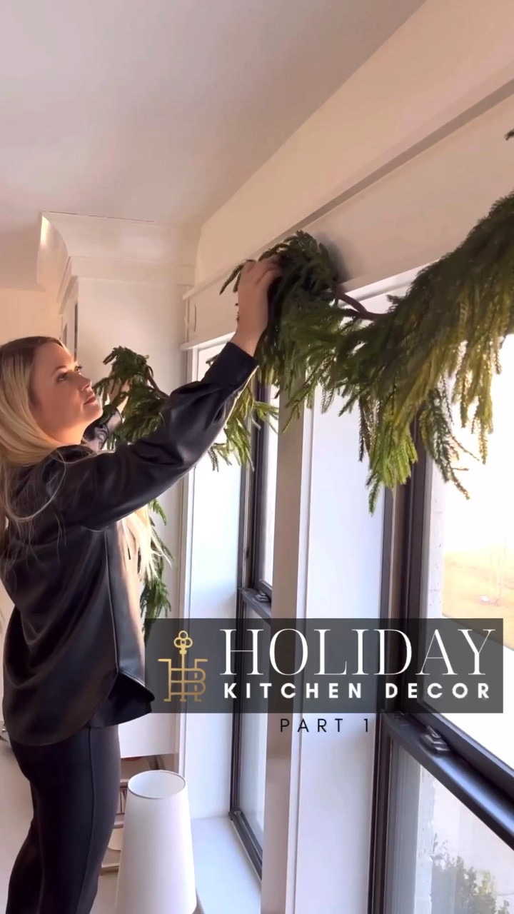 Holiday kitchen decor

Holiday decor, Garland, Christmas, kitchen, decor, target, Amazon, Amazon, fashion, faux, leather, leather outfit, holiday outfit, golden goose, sneakers, 

#LTKHoliday #LTKhome #LTKstyletip