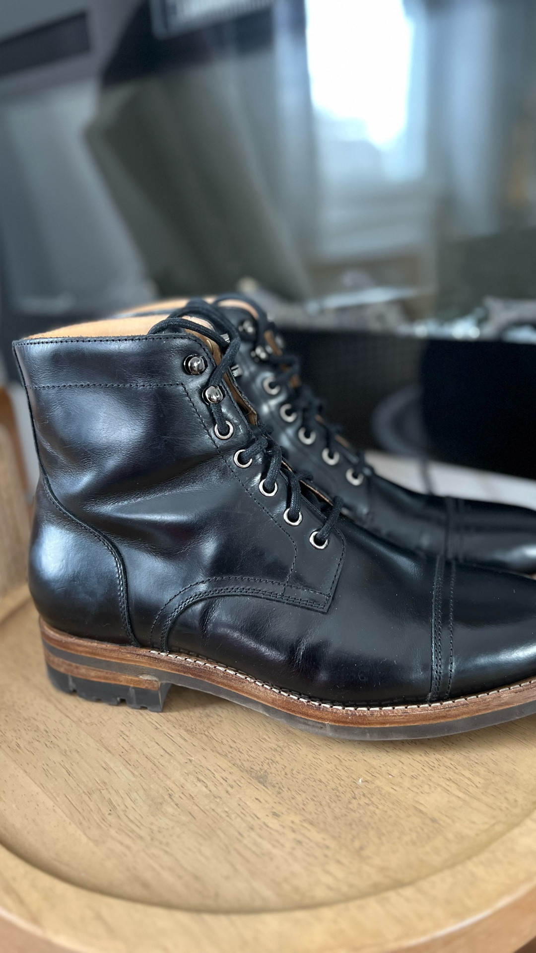 Men’s leather dress boots

#LTKMens #LTKSeasonal #LTKHome
