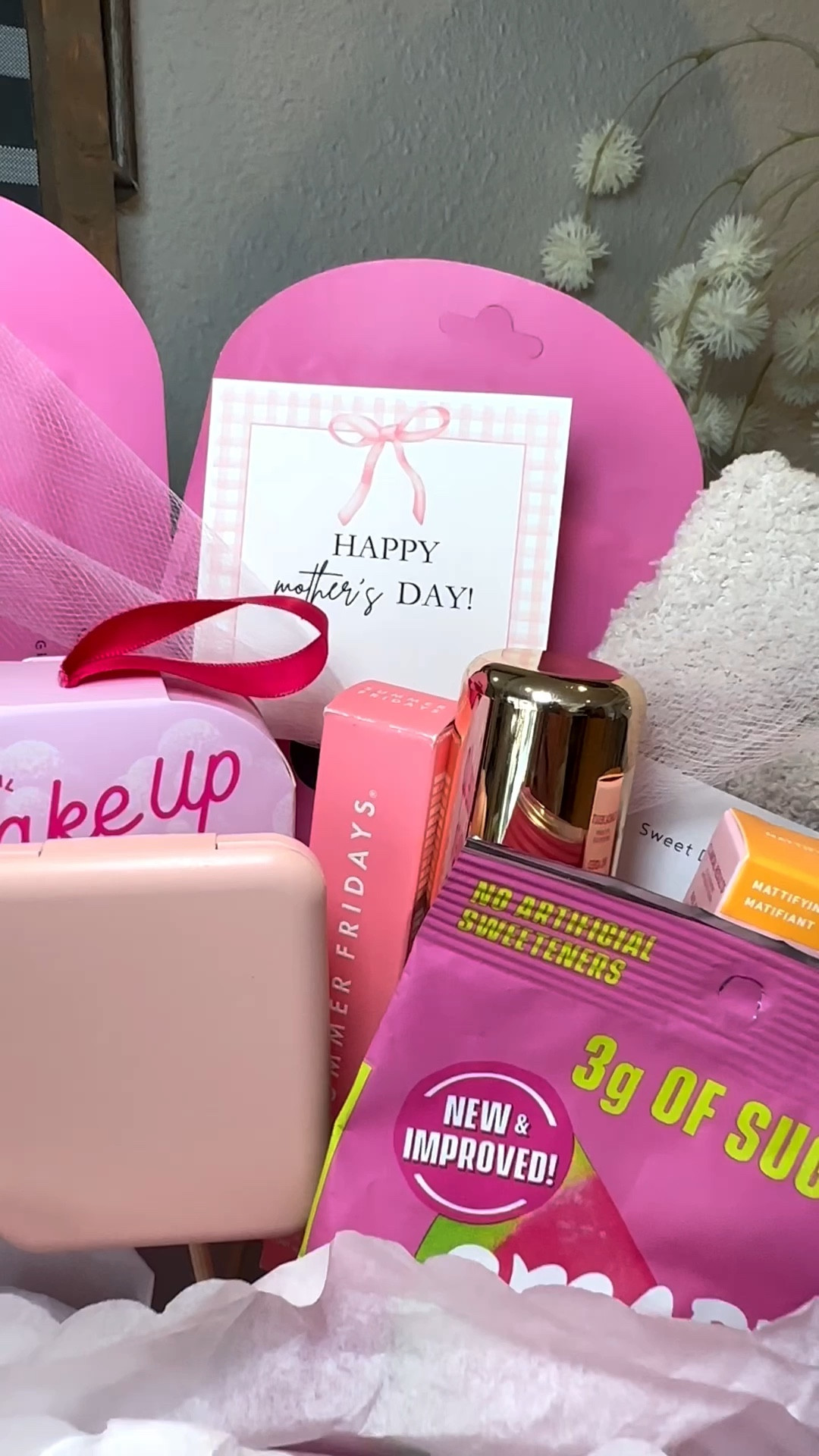 Mother’s Day Gift! How cute is this ruffle makeup or little travel bag?! I filled it up with a little bit of everything. You could also add a gift card. An adorable, thoughtful gift for Mom💐🩷

#LTKSeasonal #LTKmomlife #LTKBeauty