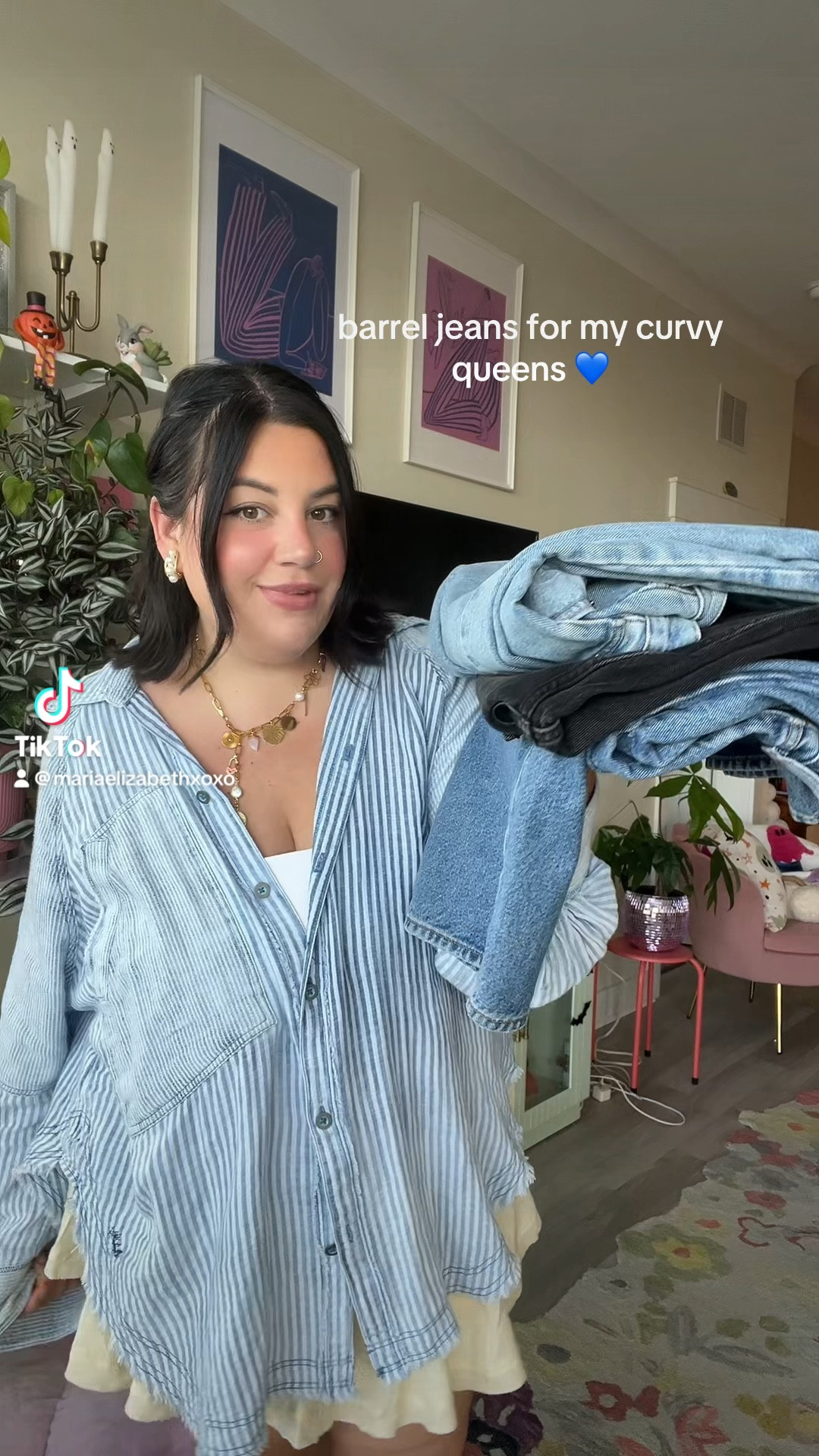 Barrel jeans for curvy queens! 

#LTKPlusSize #LTKMidsize