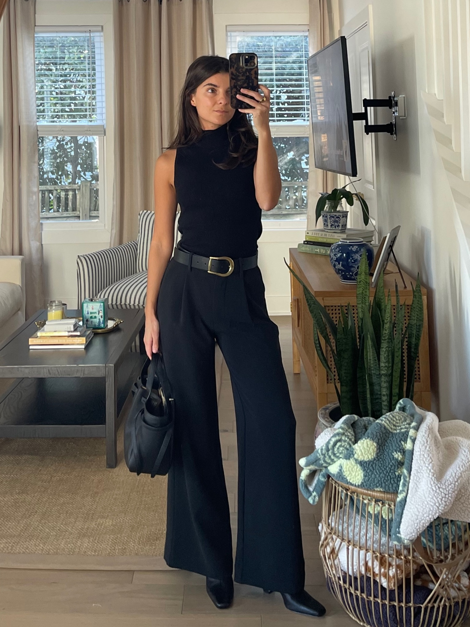 full outfit! Shoes are on sale, found them to be so comfortable and chic | 
• top: xs
• pants: 24 short, wearing A&F Harper Tailor Premium Crepe pant which is low in stock, but linking Aritzia Effortless Pant which are similar! AF is fully stocked in the A&F Sloane Tailored Wide Leg Pant which gives a similar feel but is more tailored
• shoes: true size 

#LTKPetite #LTKSaleAlert #LTKFindsUnder100