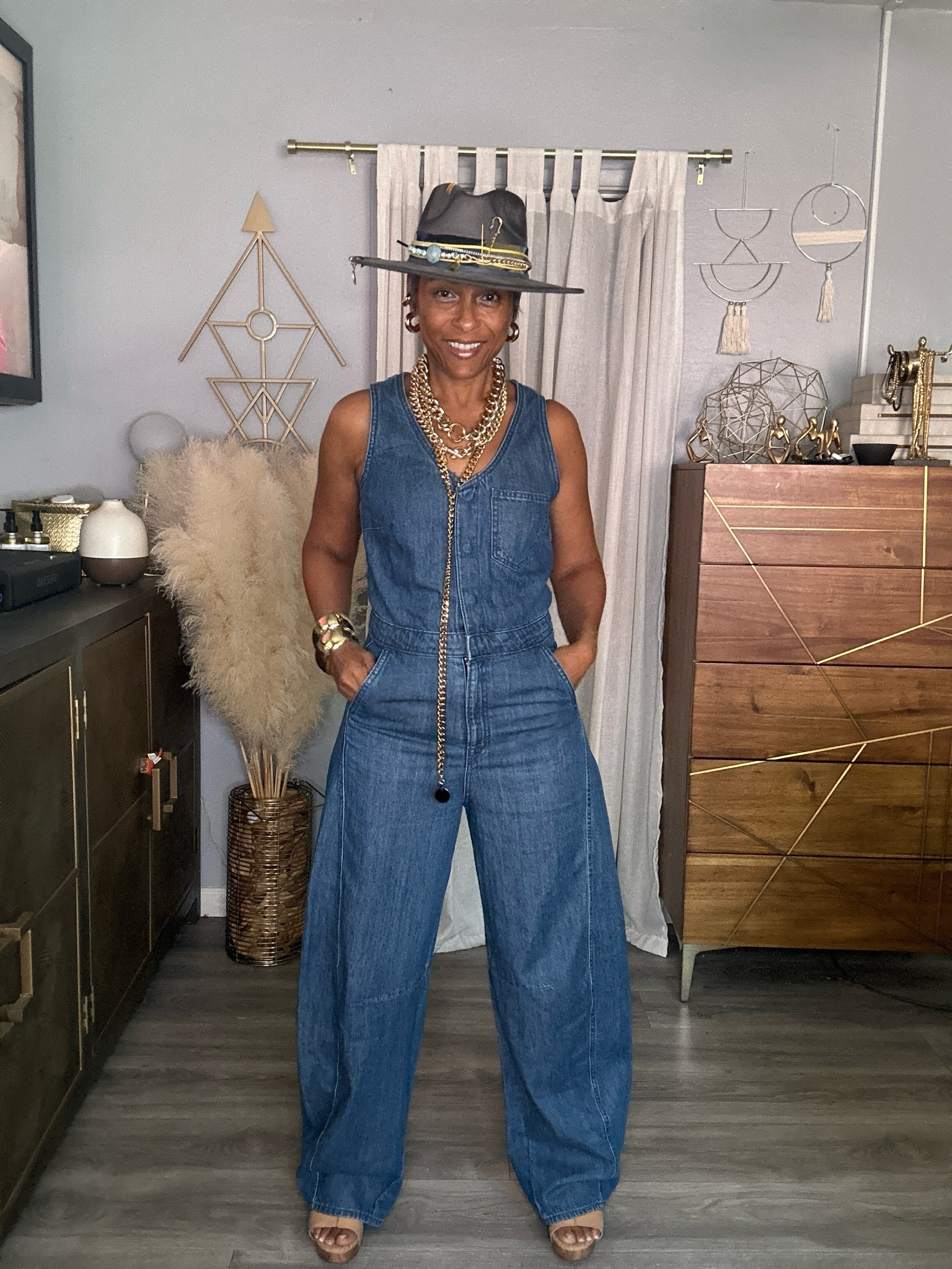 【YOURNUS】Howling Side Pintuck Denim m] Hubbs Side Pintuck Denim Pants Black on Bunjang Global Site.