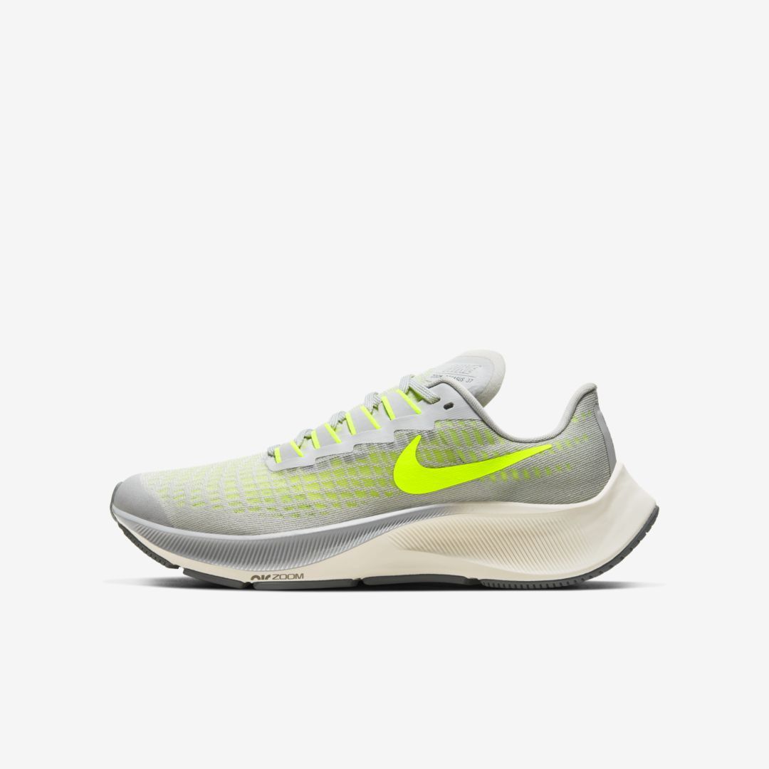 Nike Air Zoom Pegasus 37 Big Kids' Running Shoe (Grey Fog) - Clearance Sale | Nike (US)