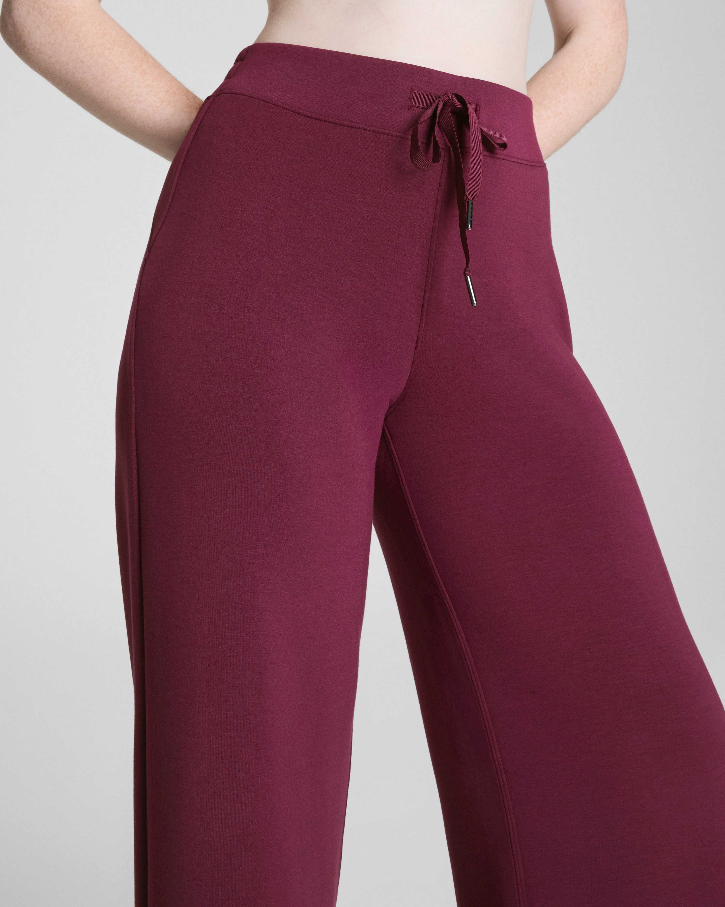 SPANX AirEssentials®Wide Leg Pant$118.00USD | Spanx