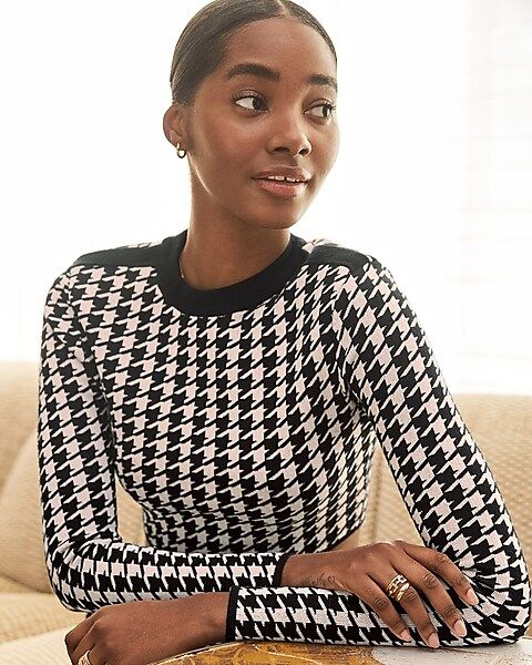 Houndstooth Strong Shoulder Cropped Sweater | Express