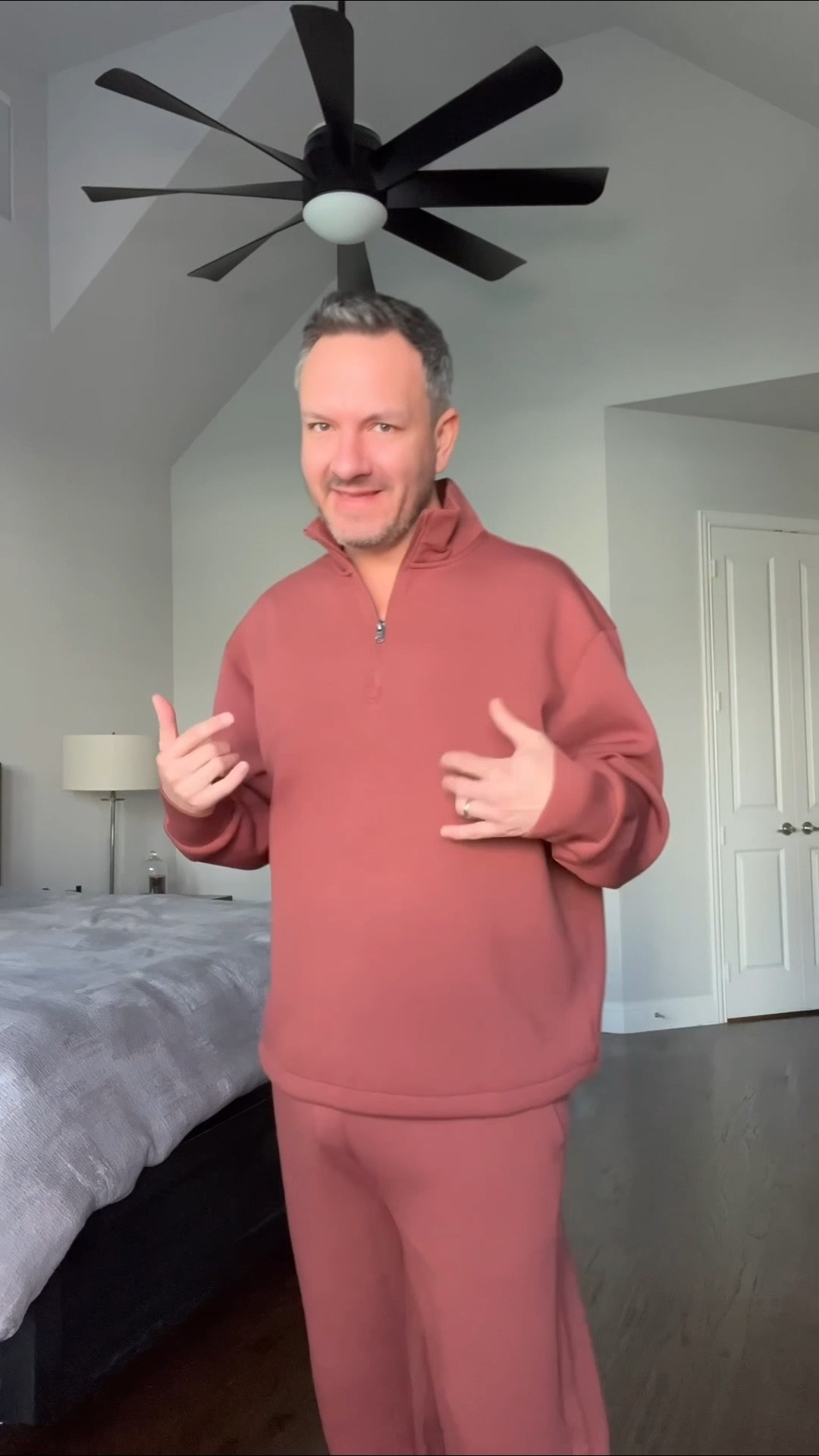 Sometimes you have to add some color to your jogger sets!

#LTKActive #LTKootd #LTKMens