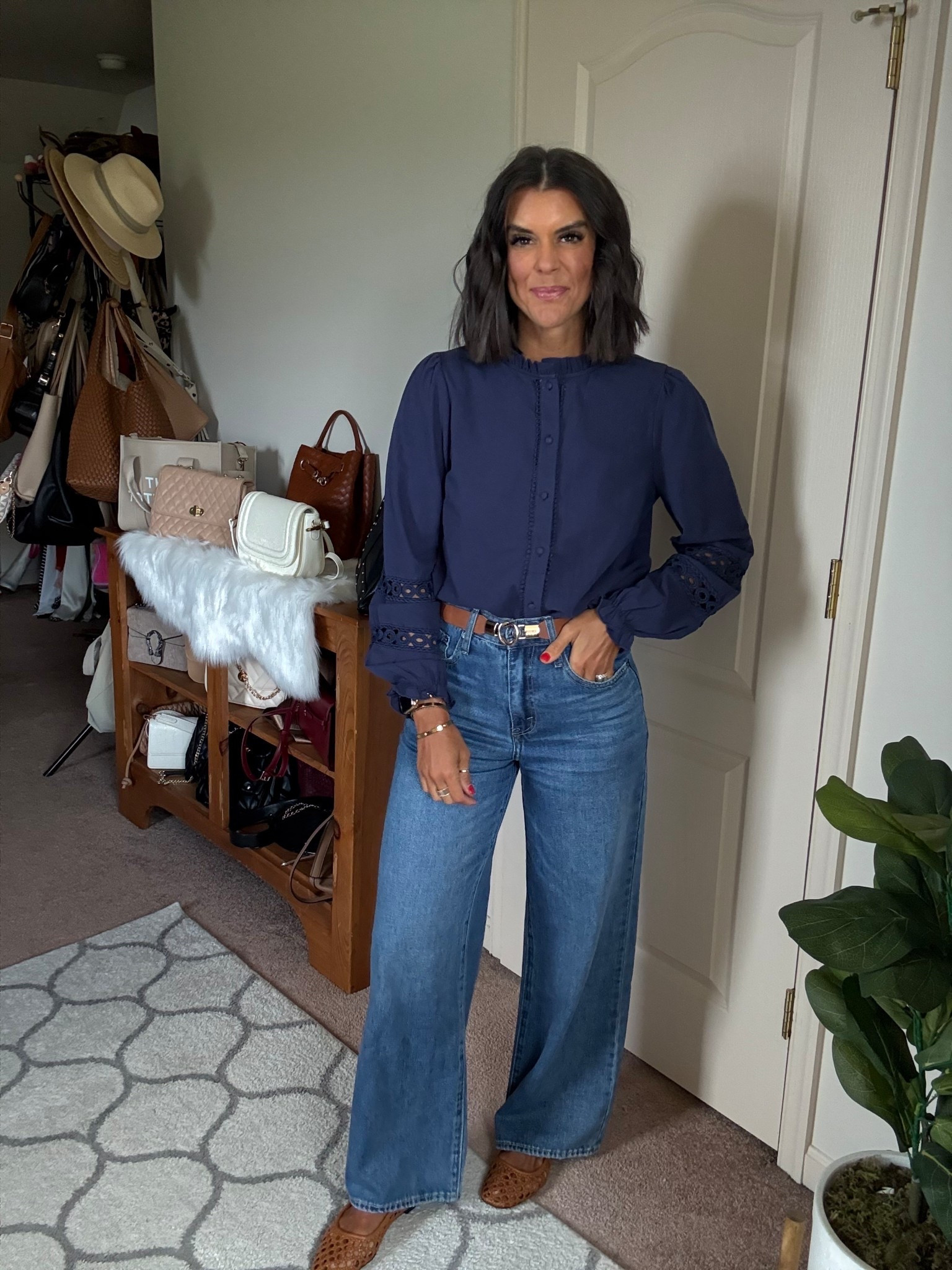 Size small in top size 26 in jeans 

#LTKSeasonal #LTKFindsUnder100