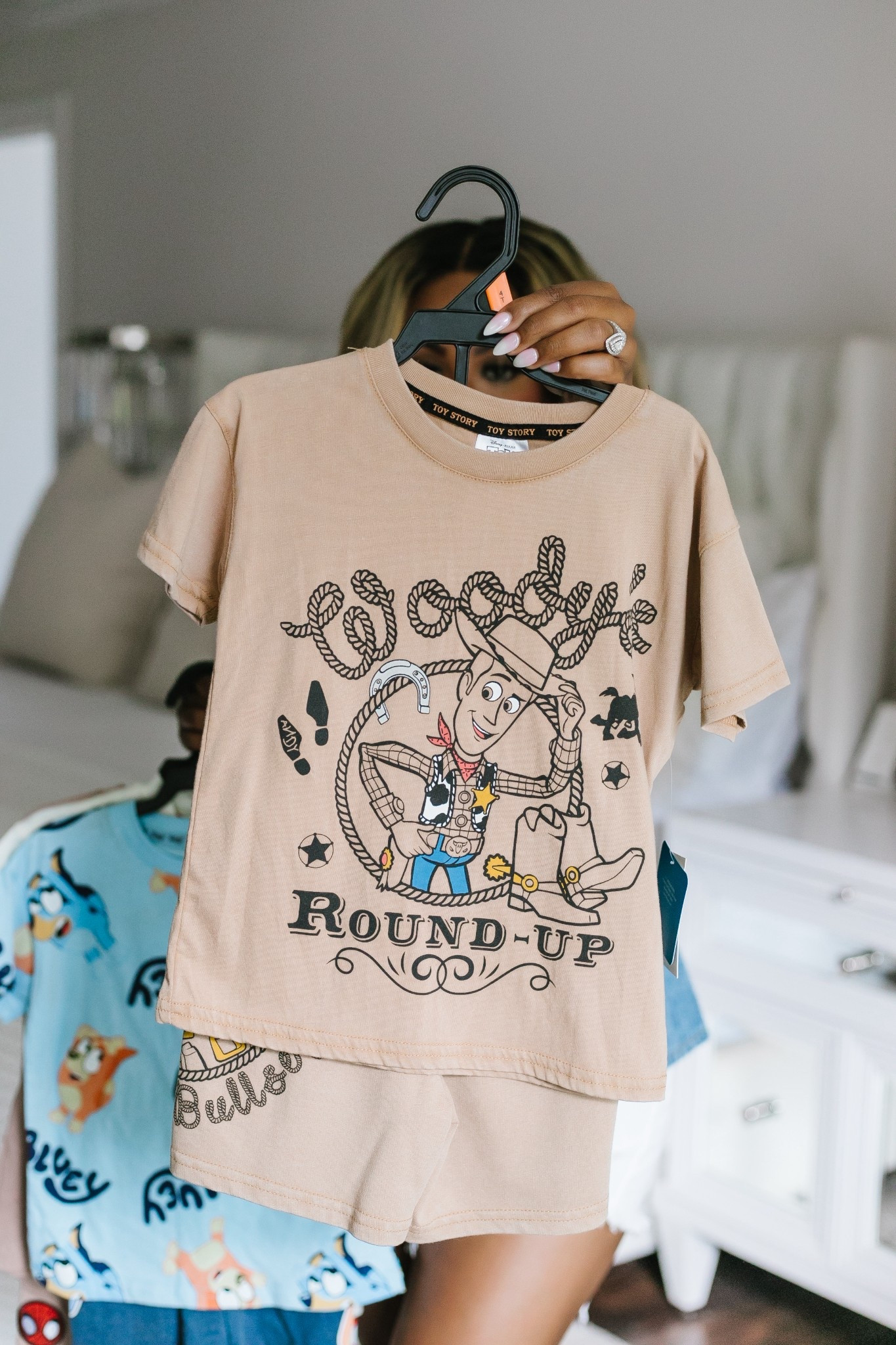 Woody (Toy Story) Set:
A little rootin’ tootin’ style! This Woody set is giving major Toy Story vibes—perfect for your tiny cowboy. 🤠

Toy Story outfit // Woody clothes // Walmart kids // toddler boy style // affordable fashion
