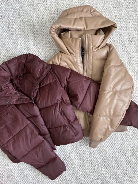 Cold weather means new coats for the season—I splurged on both of these & I’m obsessed with the quality & fit. 

I sized up to S in both to be able to wear bulkier sweatshirts & sweaters underneath 



#alo #aloyoga #winterfashion #wintercoat #puffercoat #puffer 

alo yoga - cute coat - women’s coat - warm coat 

#LTKover40 #LTKstyletip #LTKGiftGuide