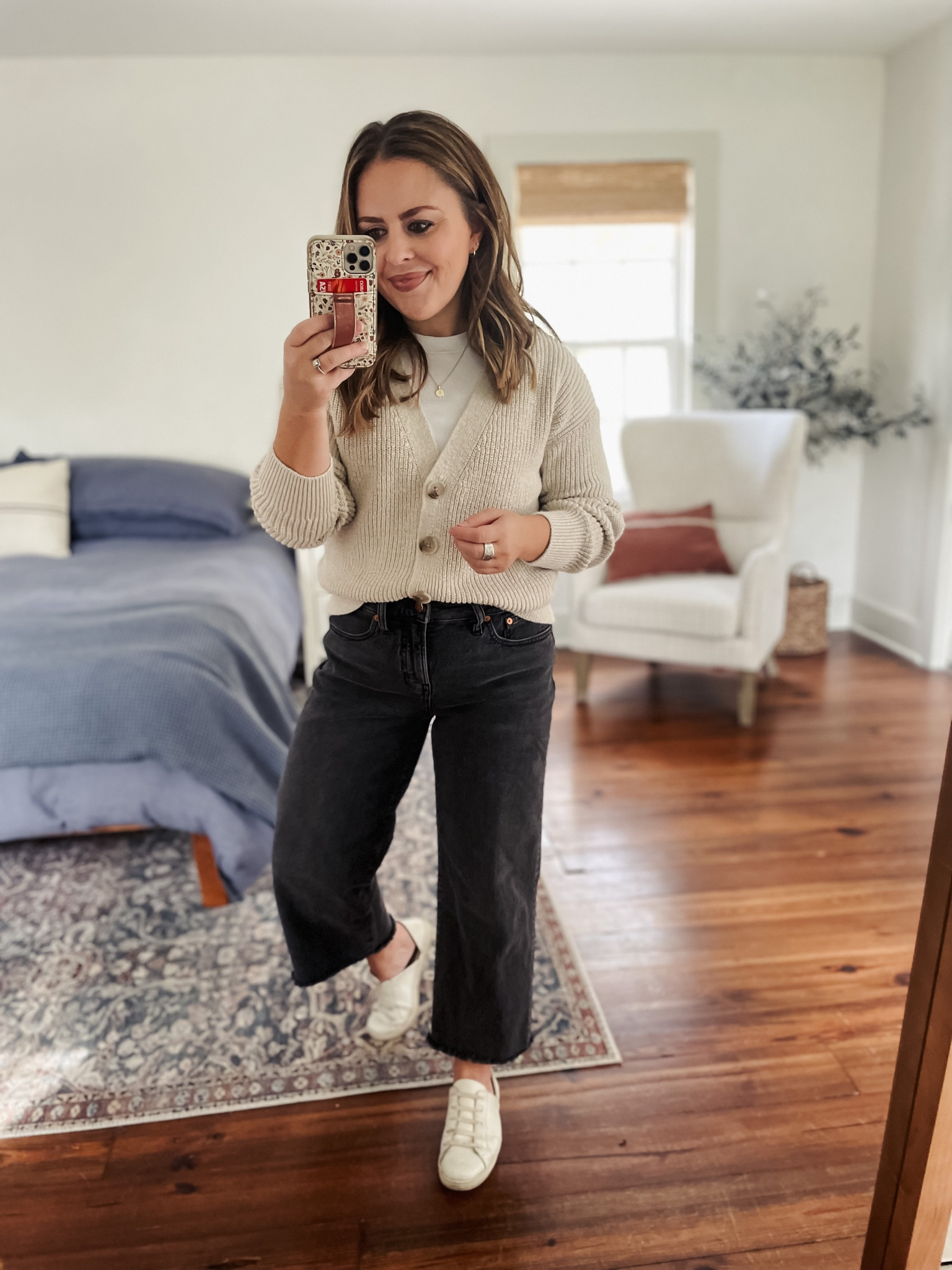 Best transitional cardigan sweater. Wearing XS, fits TTS
#fall #cardigan #sweater