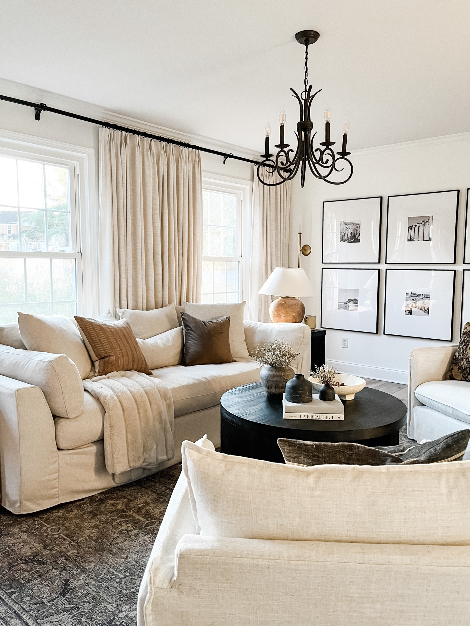 Sitting room view! 

#LTKhome