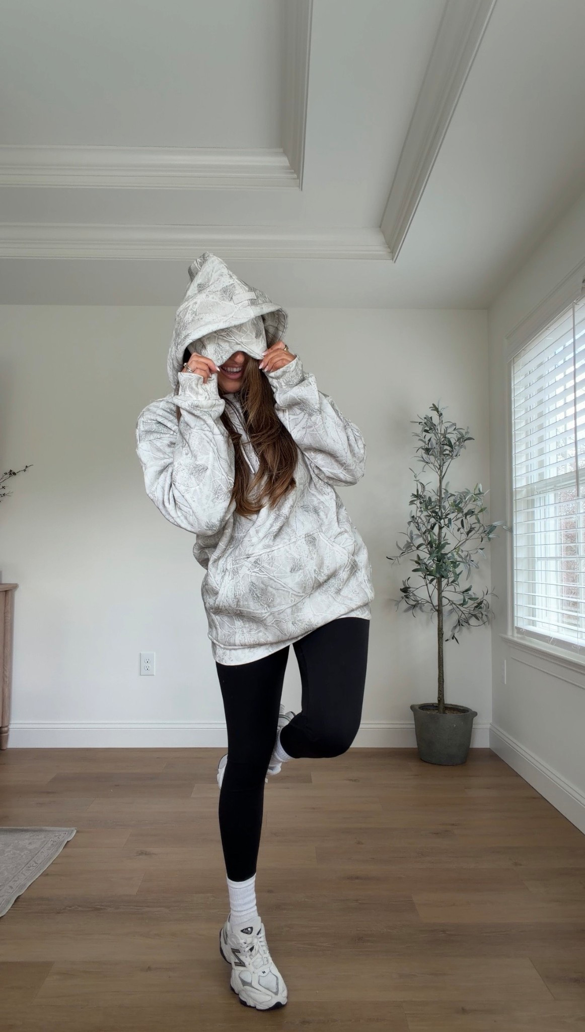 Travel hoodie. Camo hoodie. Vacation outfit. Got a large for TJ but may have to claim as mine 👀

#LTKdayinmylife #LTKTravel