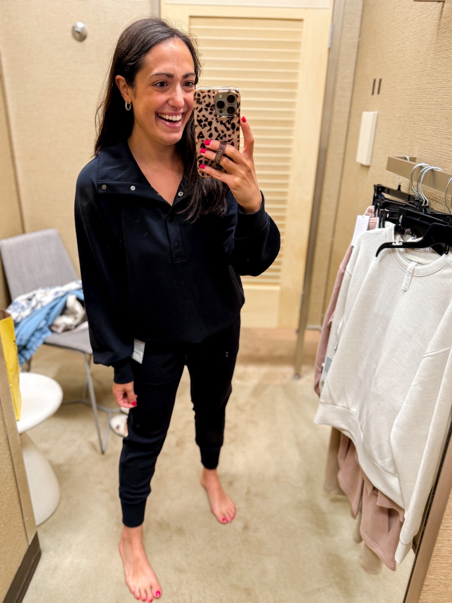 Nordstrom sale activewear
Zella
Pullover: small
Joggers: small

#LTKSaleAlert #LTKFindsUnder50 #LTKActive