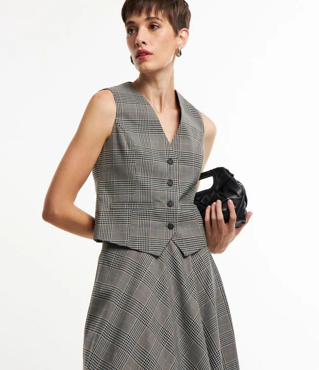 Colete Alfaiatado com Estampa Xadrez Cinza | Renner (BR)