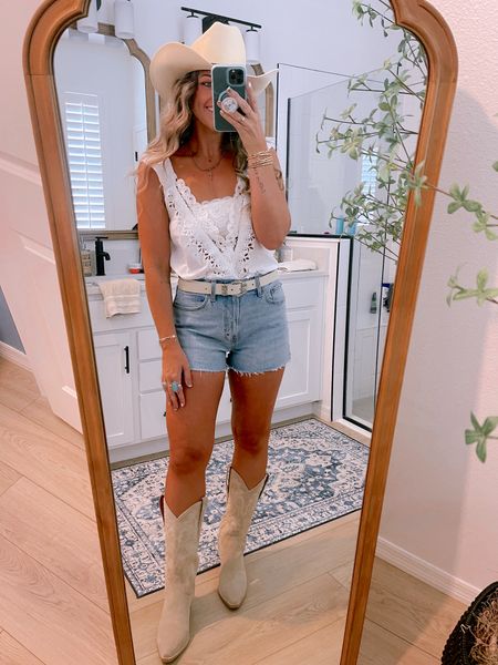 The best denim shorts EVER. I’m in a size 6/28. I always go up in denim shorts!!! I wear a 2/4 in their jeans for reference // size small tank / S/M belt / M bra / boots 8.5 (I alwyss like to do .5 up in boots for comfort. I’m in between 8/8.5 in shoes). 

Country concert
Festival
Concerts
Summer outfits 
Western
Nashville
Nash 