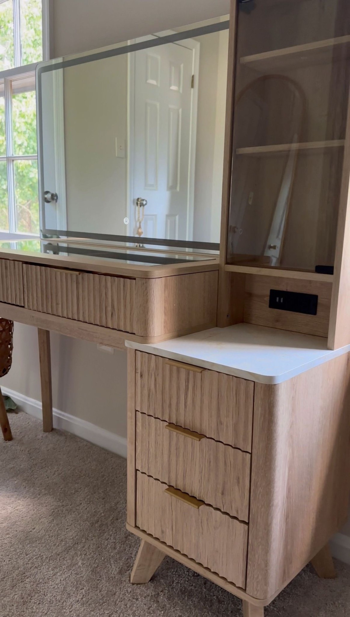 Obsessed with the viral beauty vanity 💫 Get ready in glam style ✨ — the Latitude Run Makeup Vanity Desk with LED Lighted Mirror, Power Outlet & 7 Drawers = your dream beauty setup (especially for Valentine’s Day)#LTKValentine #LTKNYFW

#LTKSpringSale #LTKgrwm #LTKHome