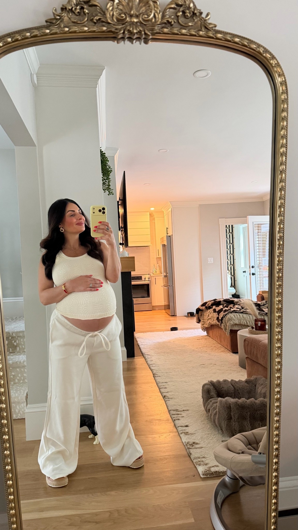 Aritizia dupe pants!  Not maternity just sized up!

#LTKBump #LTKootd #LTKmomlife