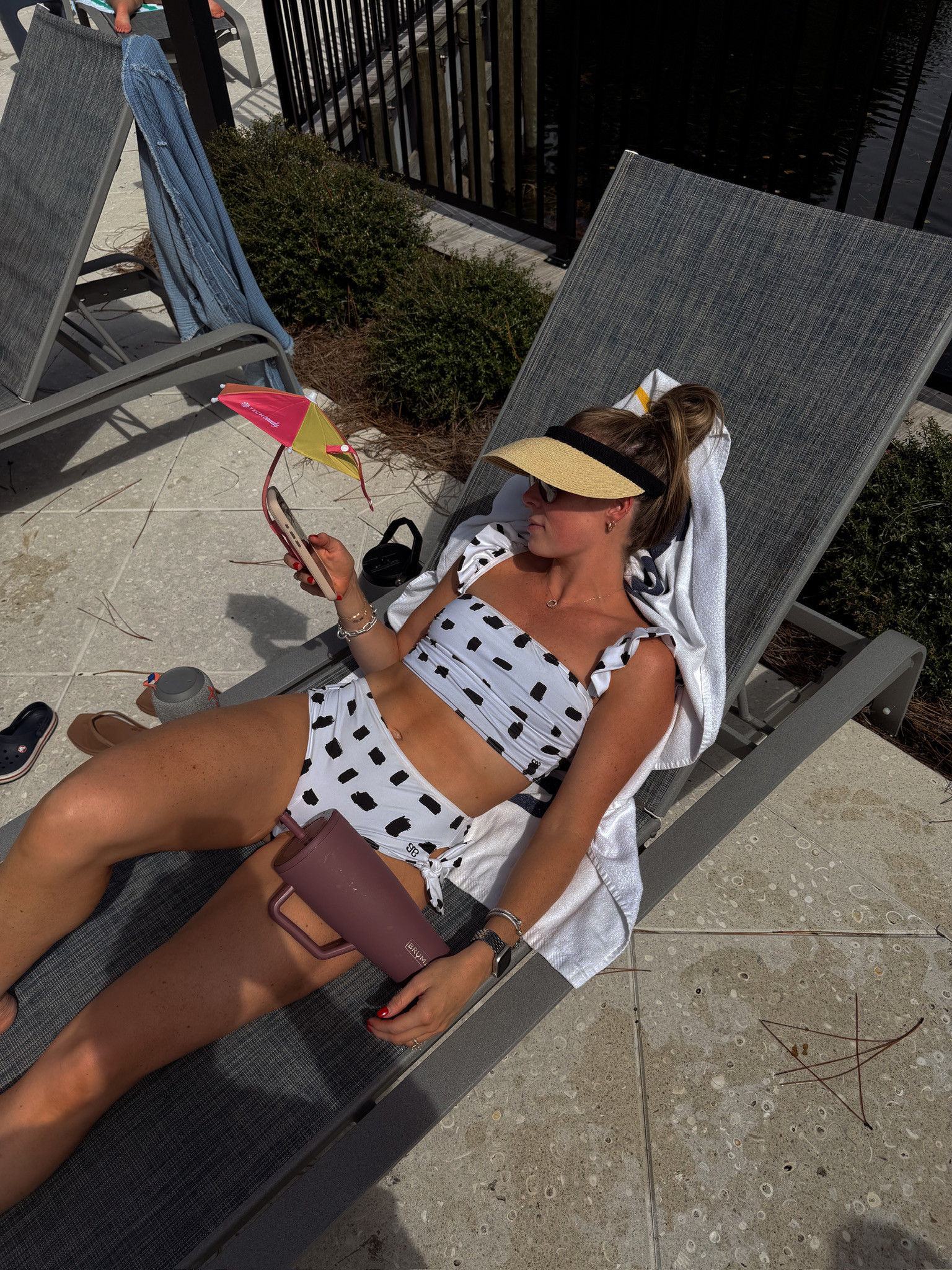do not disturb💤

size S in this bathing suit!

bikini | brumate | summer fashion