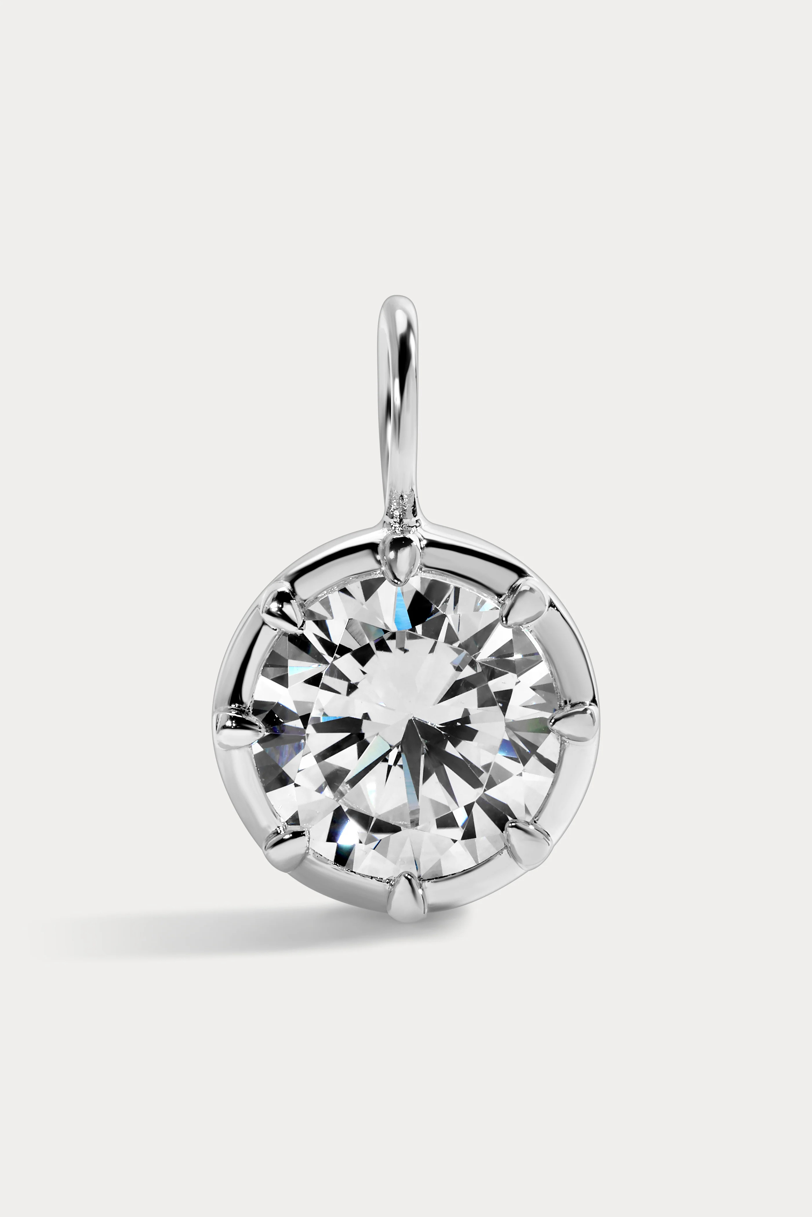 Mara Round Charm | Lili Claspe