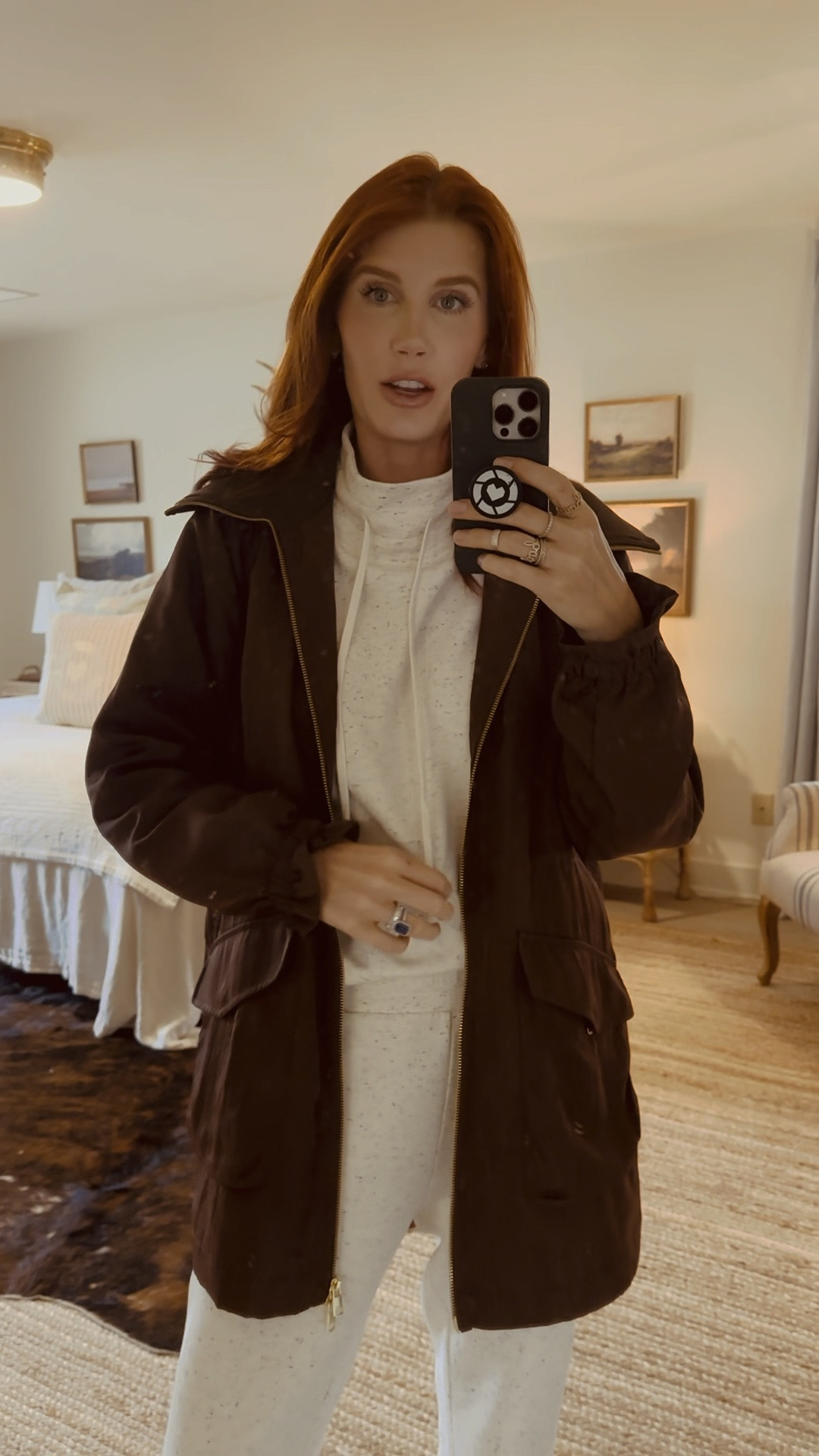 Headed to New York for LTKs annual fashion week party! Watch this video to learn about my travel day look 😍 Perfect for soccer games, work calls, school drop off, casual dinner… this look takes me places. 


#LTKActive #LTKWorkwear #LTKNYFW