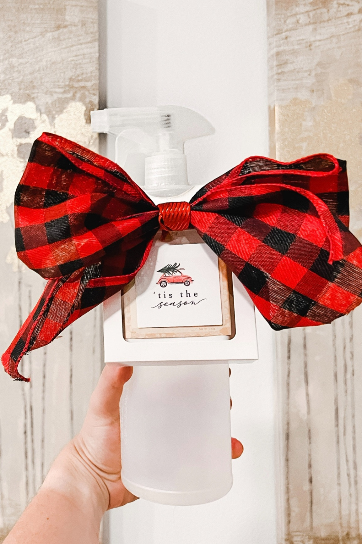 How to gift “magic spray” this holiday season. This is my favorite gift exchange gift! 

#LTKGiftGuide #LTKSeasonal #LTKHoliday