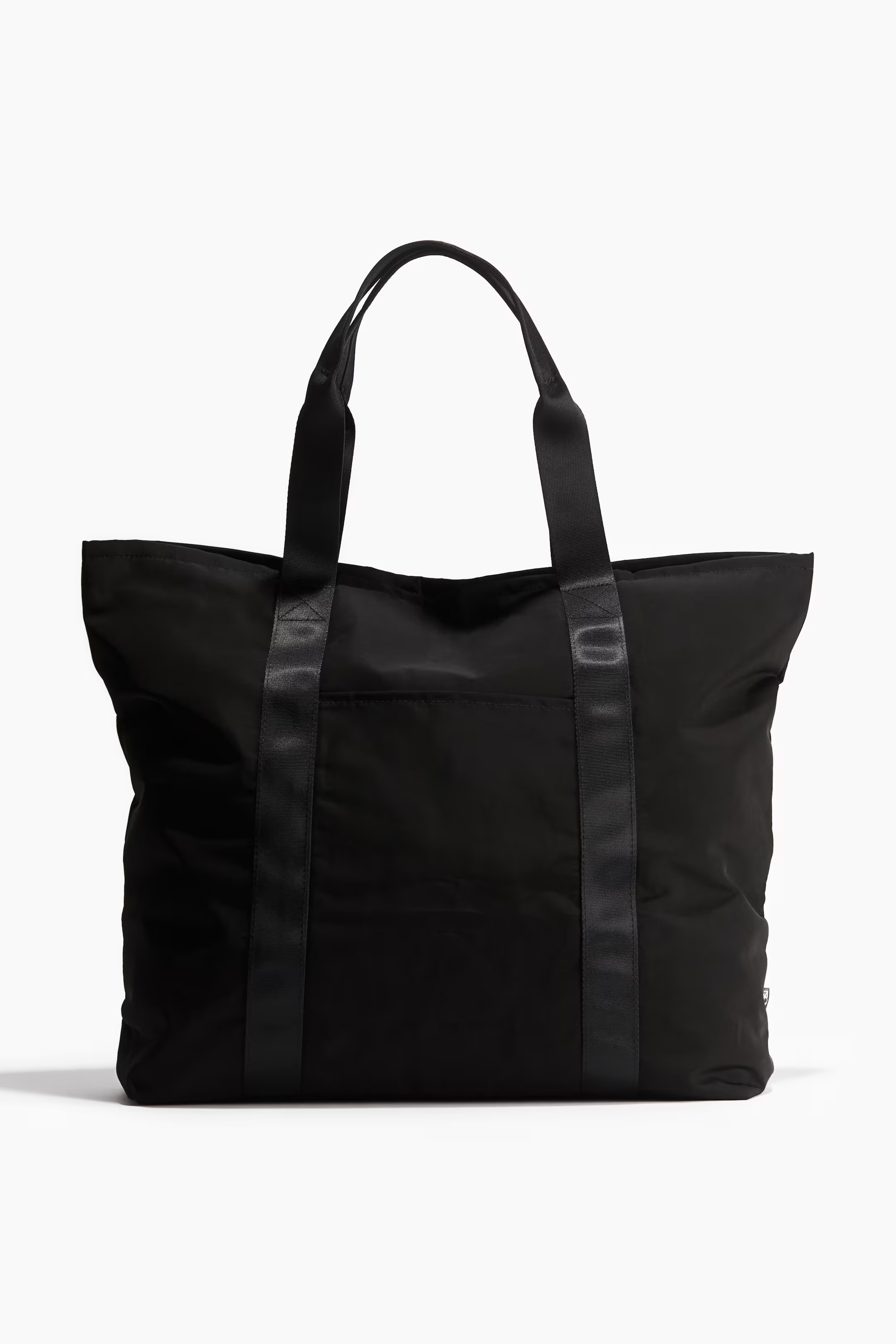 Water-repellent sports bag | H&M (UK, MY, IN, SG, PH, TW, HK)