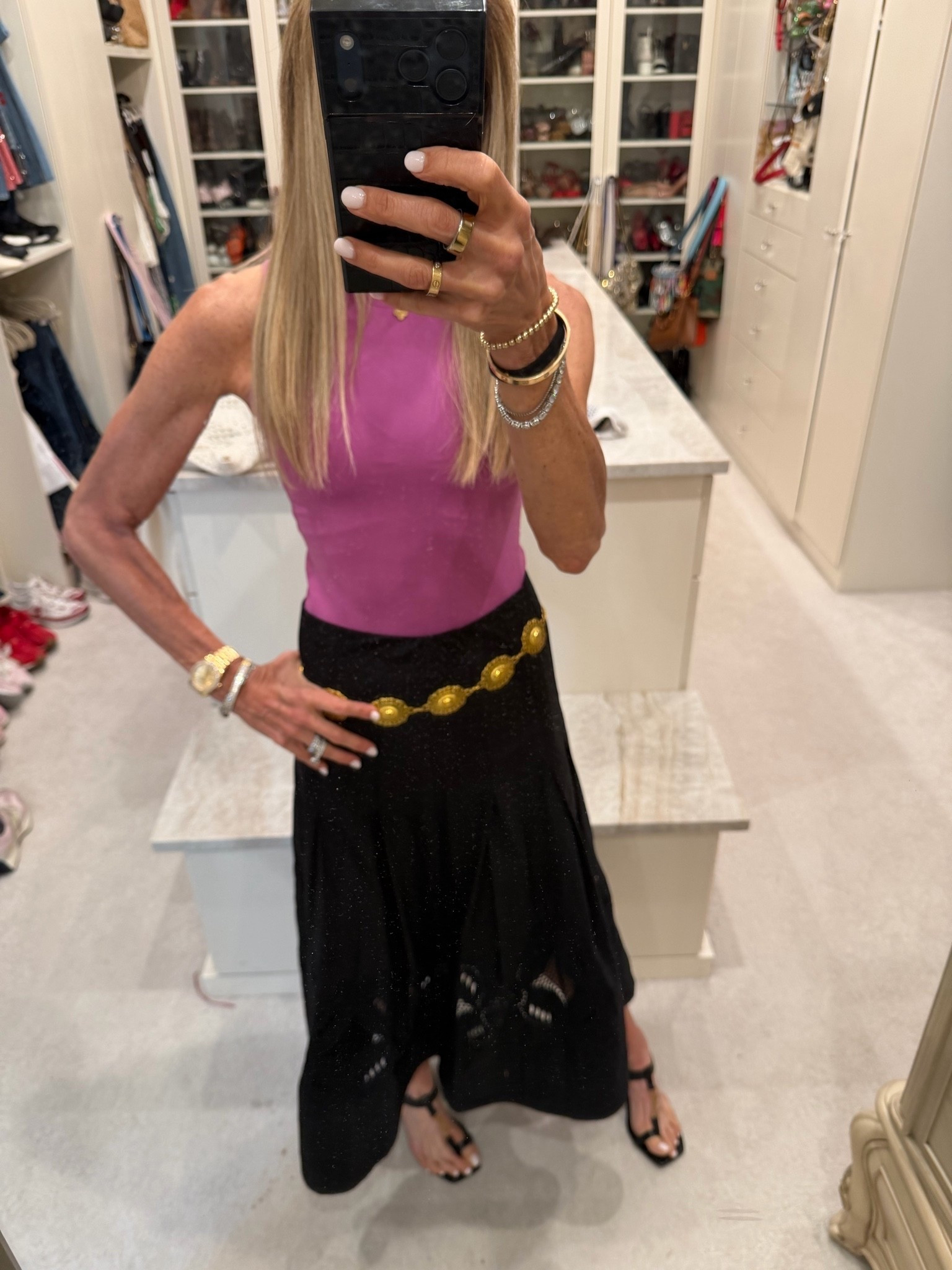 Loving my new skirt from Veronica Beard.

#LTKootd #LTKgrwm #LTKOver40
