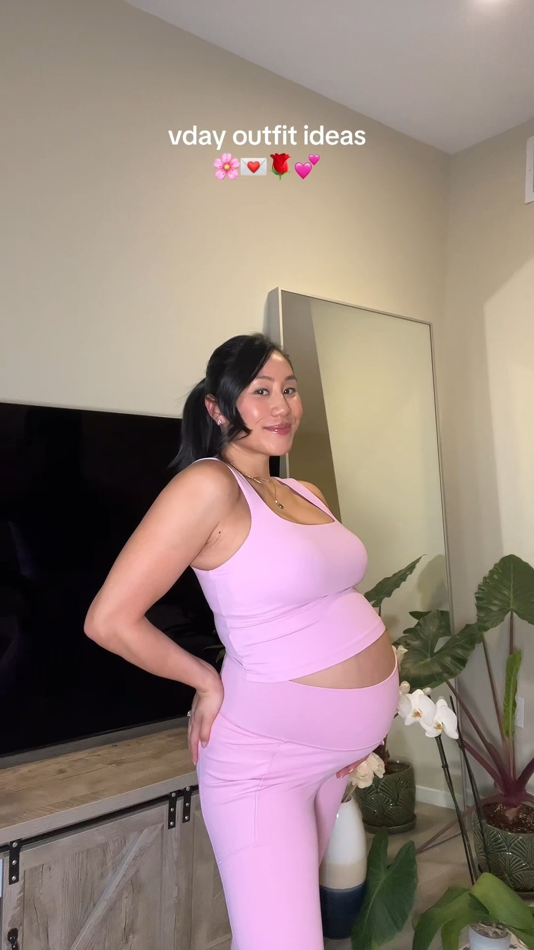 pink outfits! 🌸💕💌💋