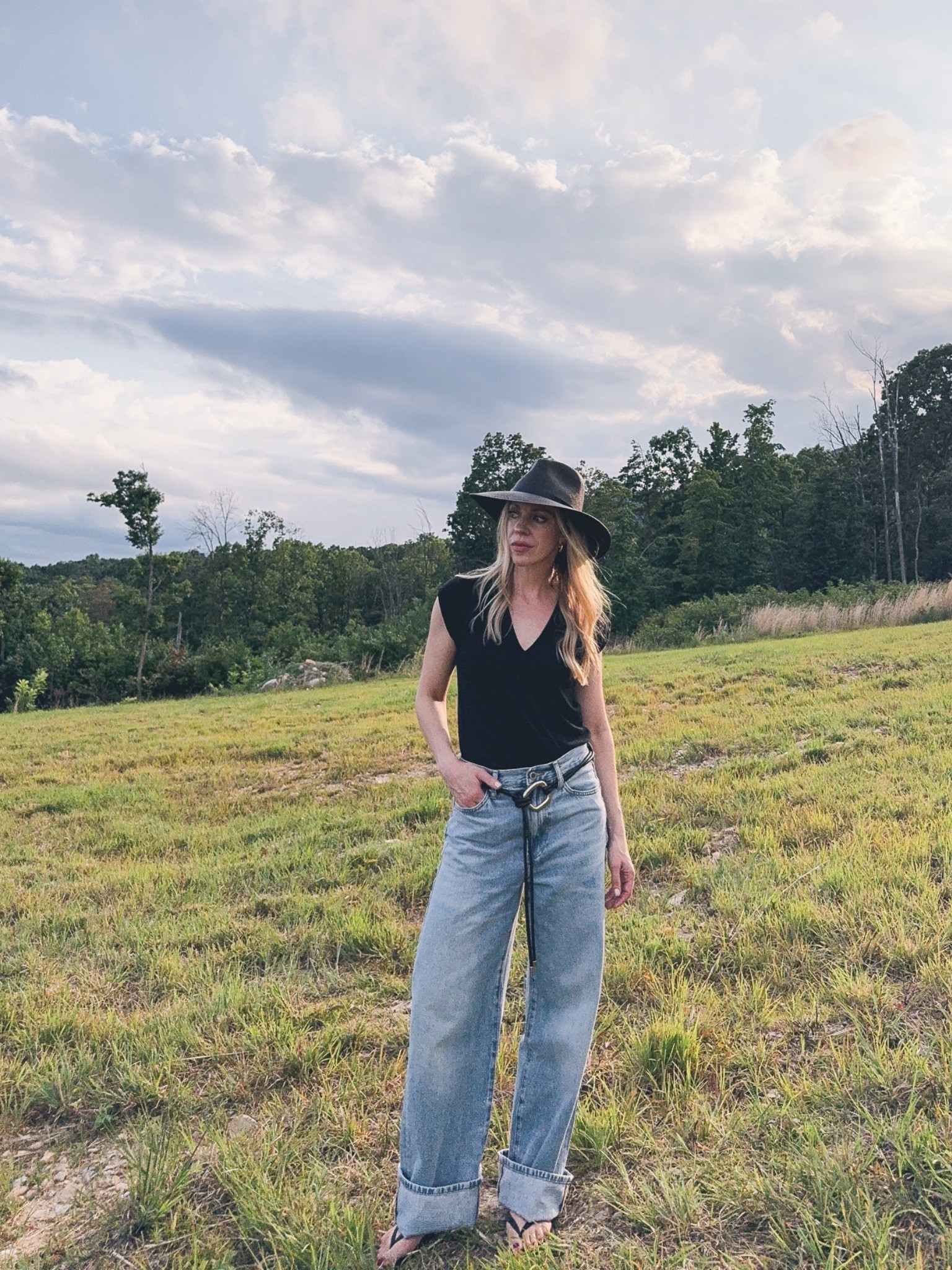 Summer outfits over 40, country concert, tee and jeans, @Zara cuffed baggy jeans, @Madewell leather wrap belt

#LTKSeasonal #LTKOver40 #LTKSaleAlert