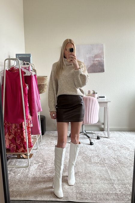 How to style a long wool coat ☺️

I’m obsessed with this cream wool double breasted coat from Lulus. It’s under $100 and just stunning. I’m wearing the XS. 

Brown leather mini skirt - size XS
Beige turtleneck sweater - size XS
Tall white boots - size 8 (tts)

Wool blend dad coat, cream coat, beige coat, long beige coat, tall boots, leather skirt outfit, thanksgiving outfit, winter outfit, coatigan outfit, dad coat, elevated winter outfit, coat style, winter style, winter fashion

#LTKsalealert #LTKHoliday #LTKCyberWeek