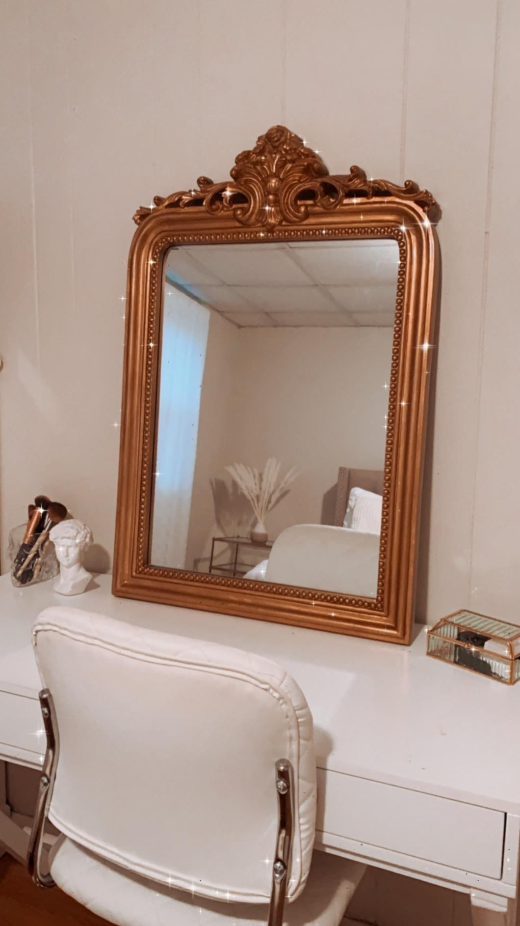 Hamilton Hills 24x36 inch Vintage Gold Mirror | French Baroque & Antique Arched Mirror for Wall D... | Amazon (US)