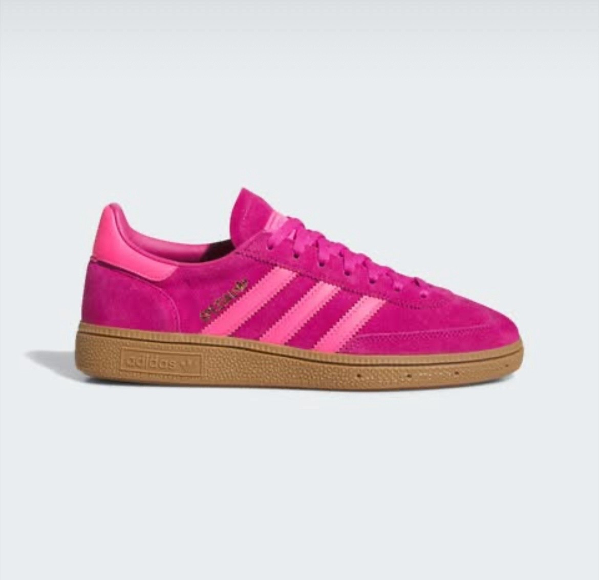 I haven’t ordered Adidas Superstar sneakers since high school! These are very similar & called Adidas Handball Spezial shoes! 👟 Love this neon pink & fuchsia color combo so much!💖  I ordered my normal size 9 but they’re too big so sized down to an 8. There are so many pretty color combos. I will link all my favorites! These will be perfect for everyday wear, game day, & travel!✈️ #adidas #travel #fitness #gameday #backtoschool #sneakers #pink #pinkqueen

#LTKTravel #LTKActive #LTKSeasonal