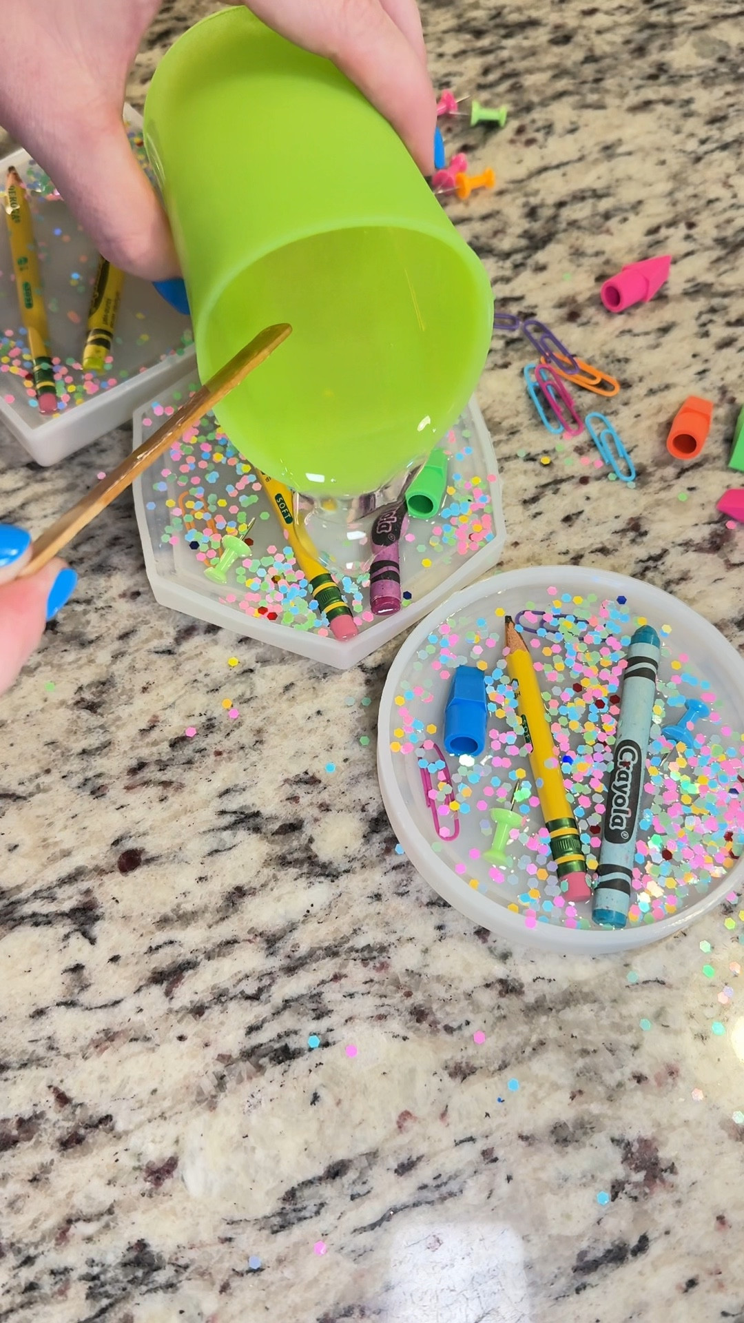 Back to School Teacher Gift Idea🍎✏️
Made this cute little coaster/paperweight using craft epoxy and filled it with mini school supplies… because what teacher doesn’t love a little extra desk charm?✨
Let it dry + cure for 24 hours and it’s ready to gift!
📌 Save this idea for a sweet little way to say thank you to the ones who’ll be loving on our kids all year long.💛

#LTKKids #LTKU #LTKFamily