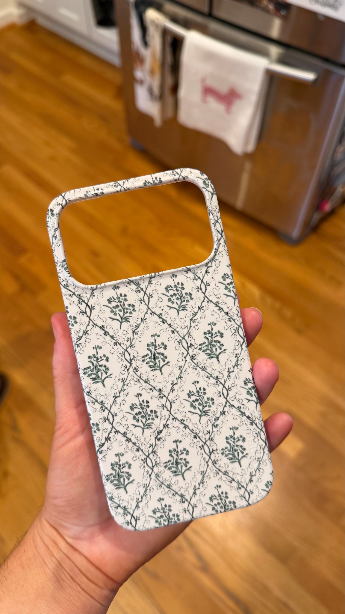 Spring phone case, floral phone case, iPhone 17 pro max phone case

I love traveling with my casely phone case. It keeps my phone protected through anything travel throws its way  

#LTKTravel