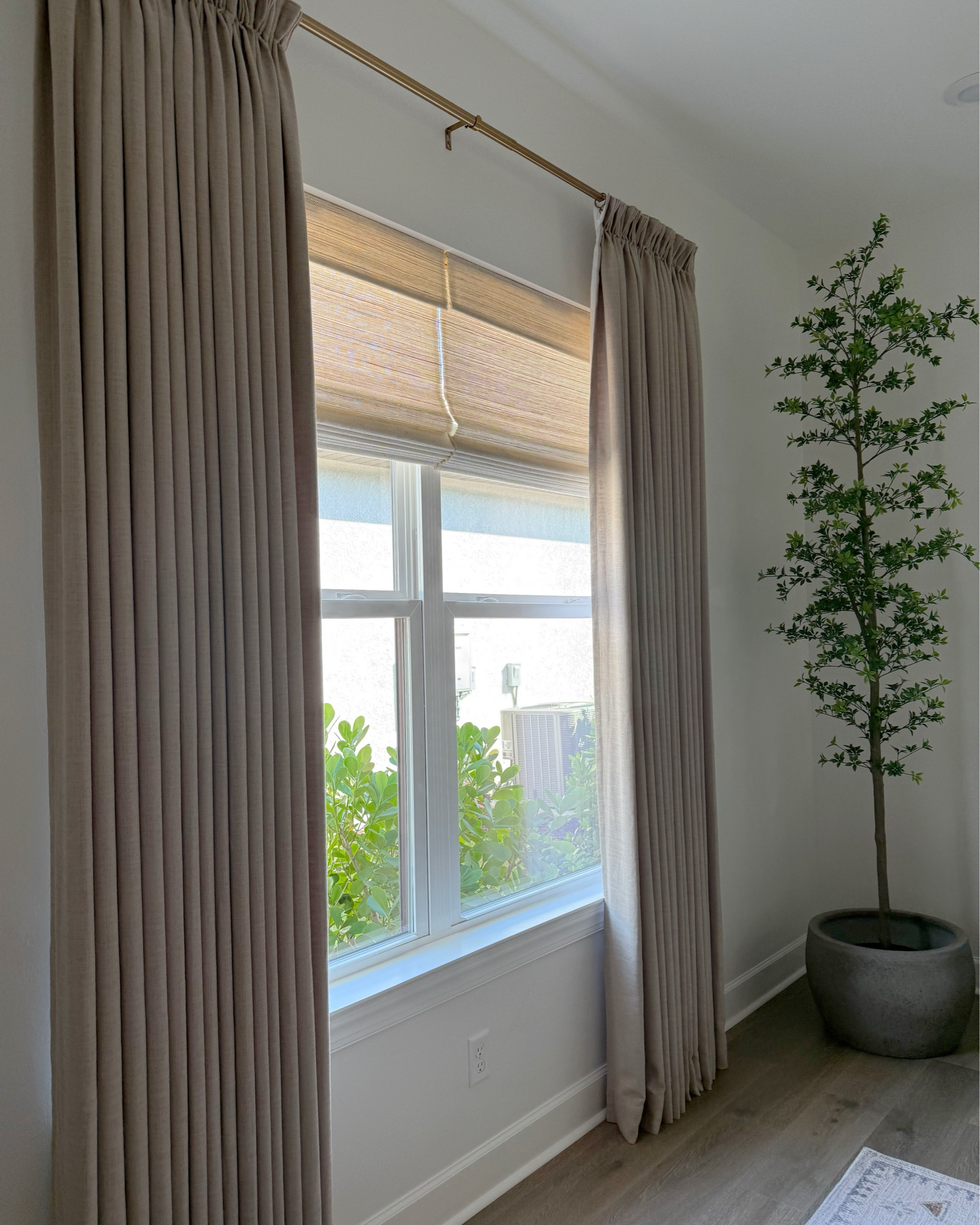 AFFORDABLE CUSTOM CURTAIN PANELS @twopagescurtains ✨

Direct link to shop: https:// twopagescurtains.com/kDaLMAFILCVD2

Make sure you use my code HOUSETOHOME for 15% off

Curtain details:
Liz Linen
Burlywood Birch
Triple Pleat
75W x 104L
Room darkening
Memory shaped

#twopages #twopagescurtains #curtains #customcurtains #interiordesign #cozyhome #officedesign #homeoffice #cozyinteriors


#LTKHome