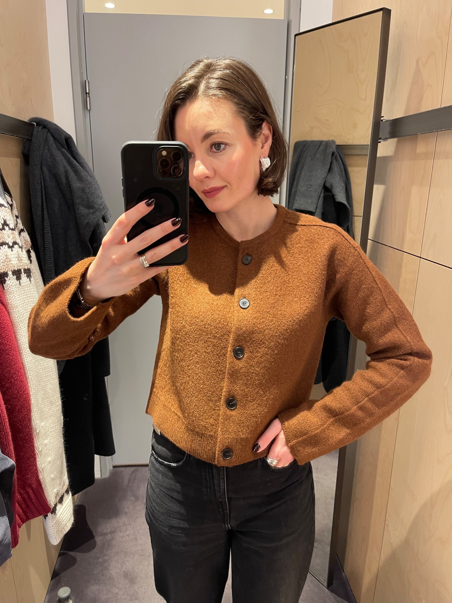 I’ve been seeing this colour everywhere! Wearing a size S in this cosy cardigan.

#LTKSeasonal #LTKdayinmylife